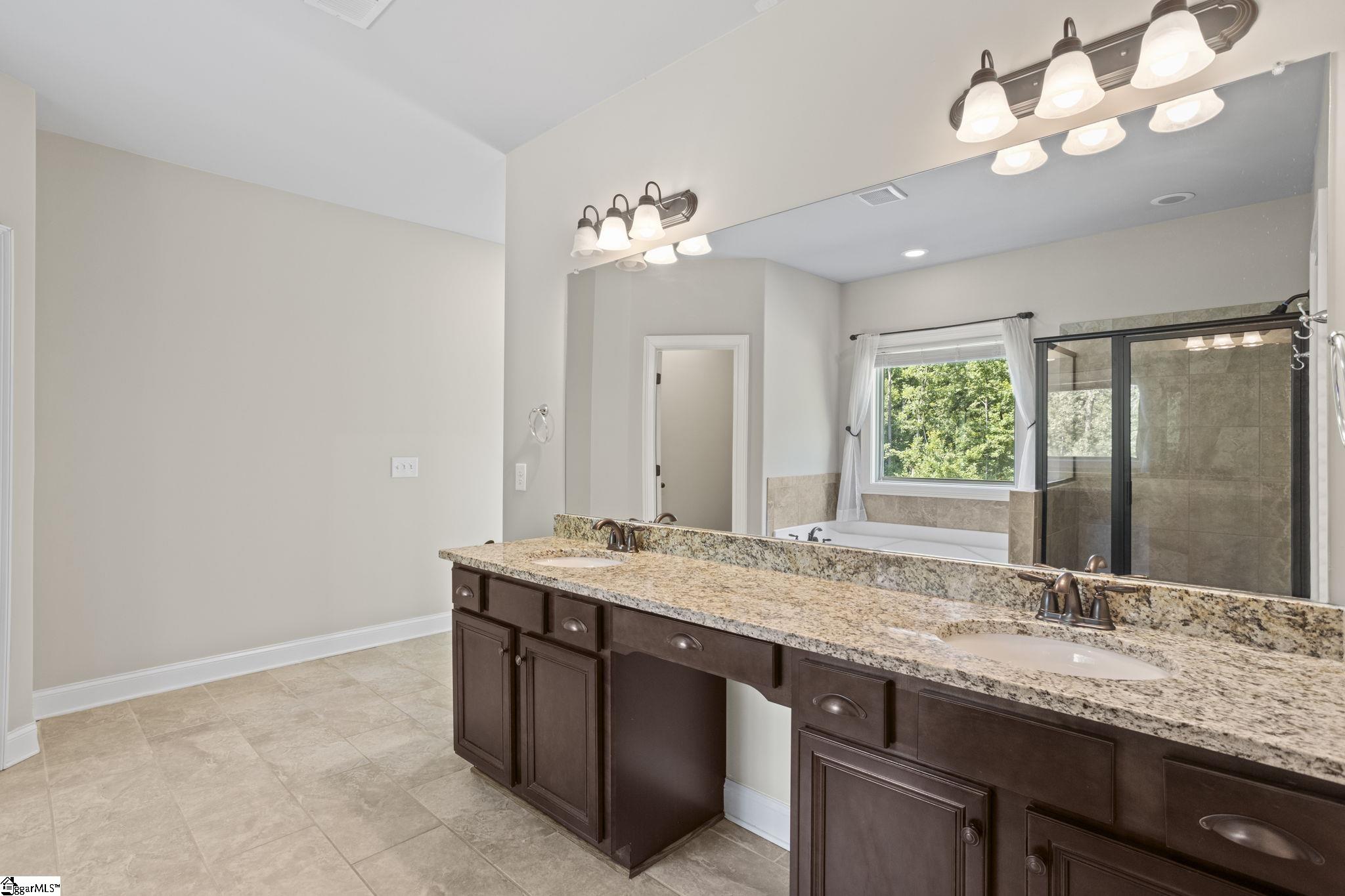 239 Tuxedo Lane Greer, SC 29651