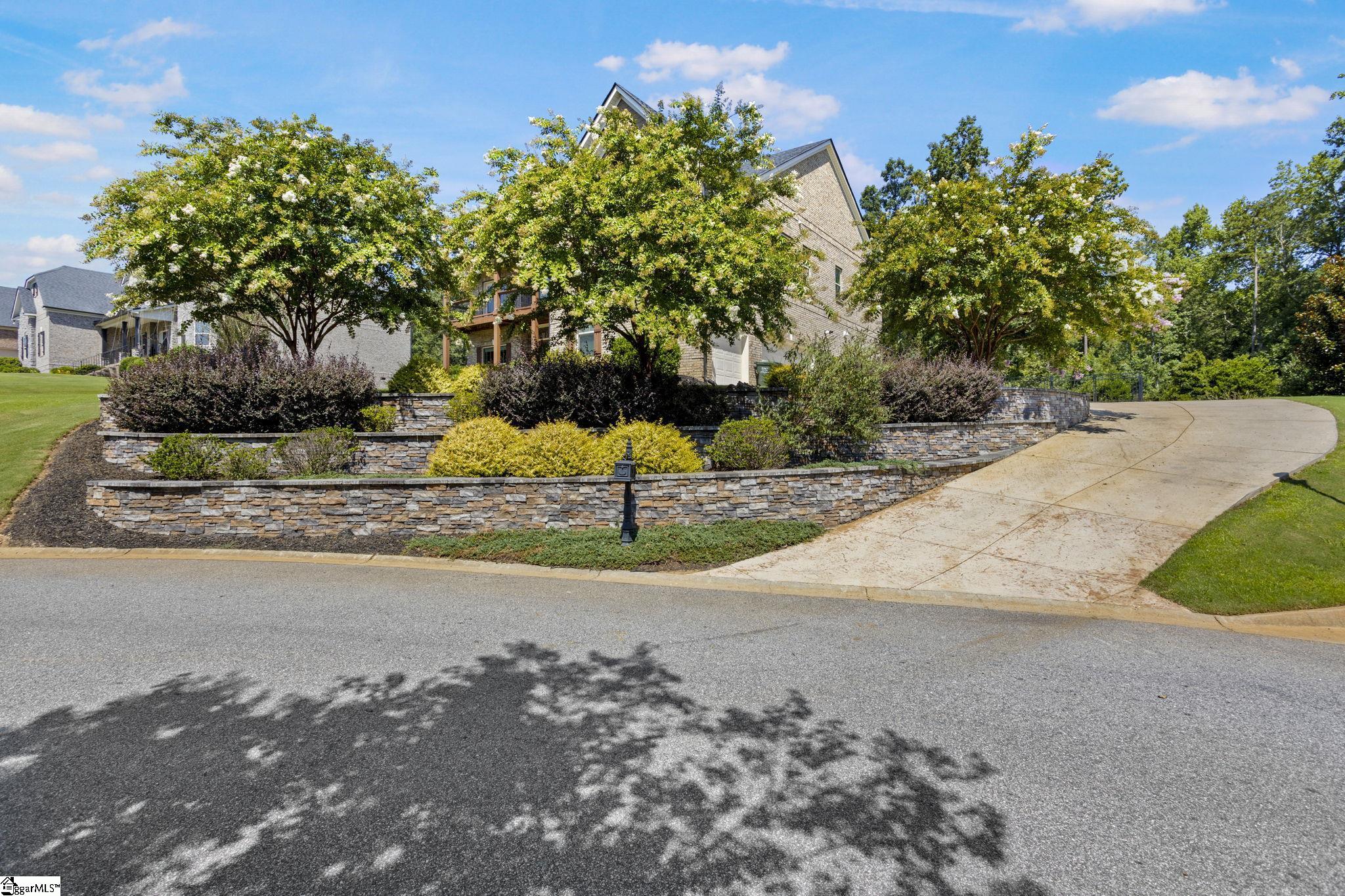 239 Tuxedo Lane Greer, SC 29651