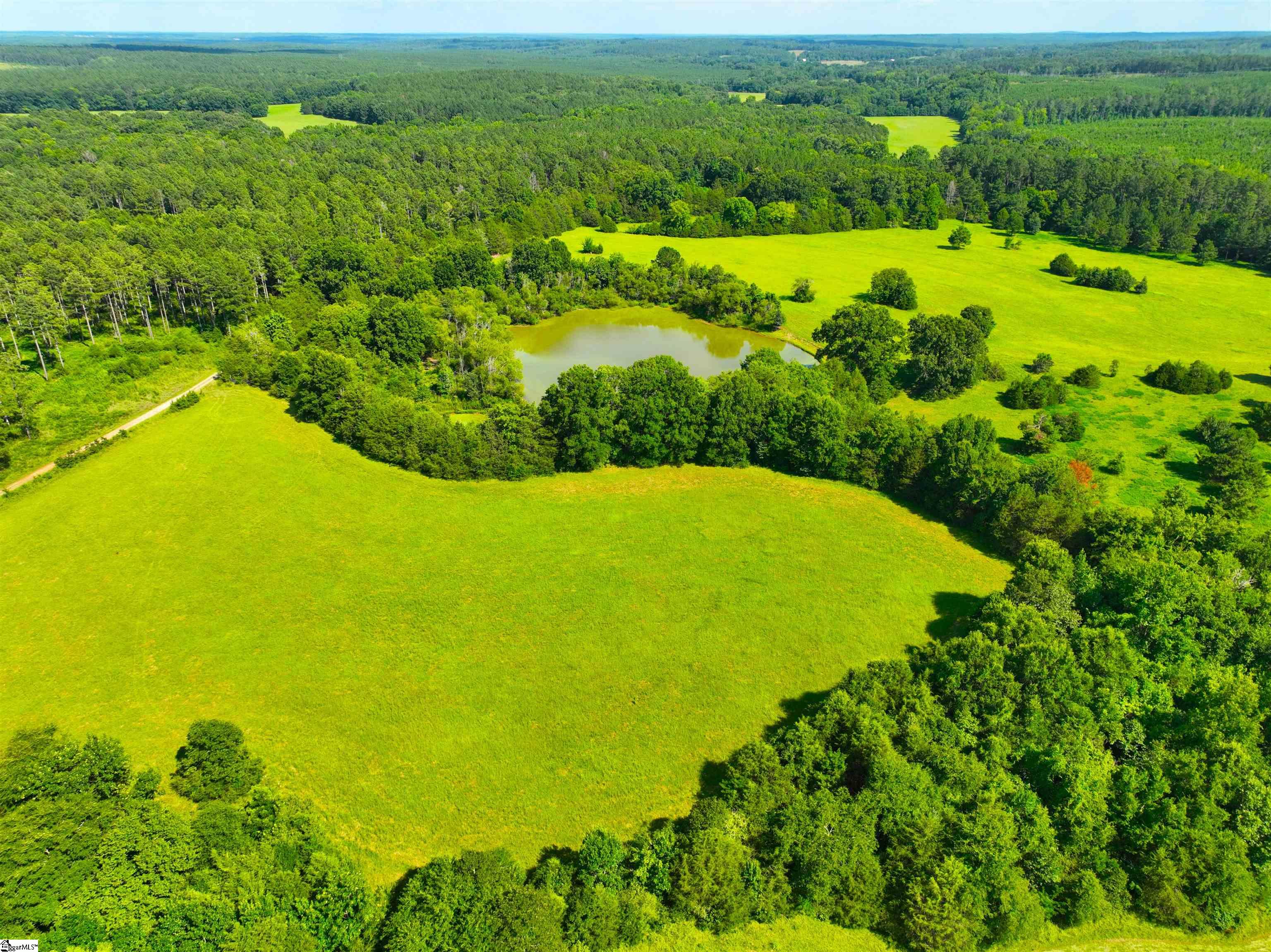1008 Seneca St Extension Calhoun Falls, SC 29628