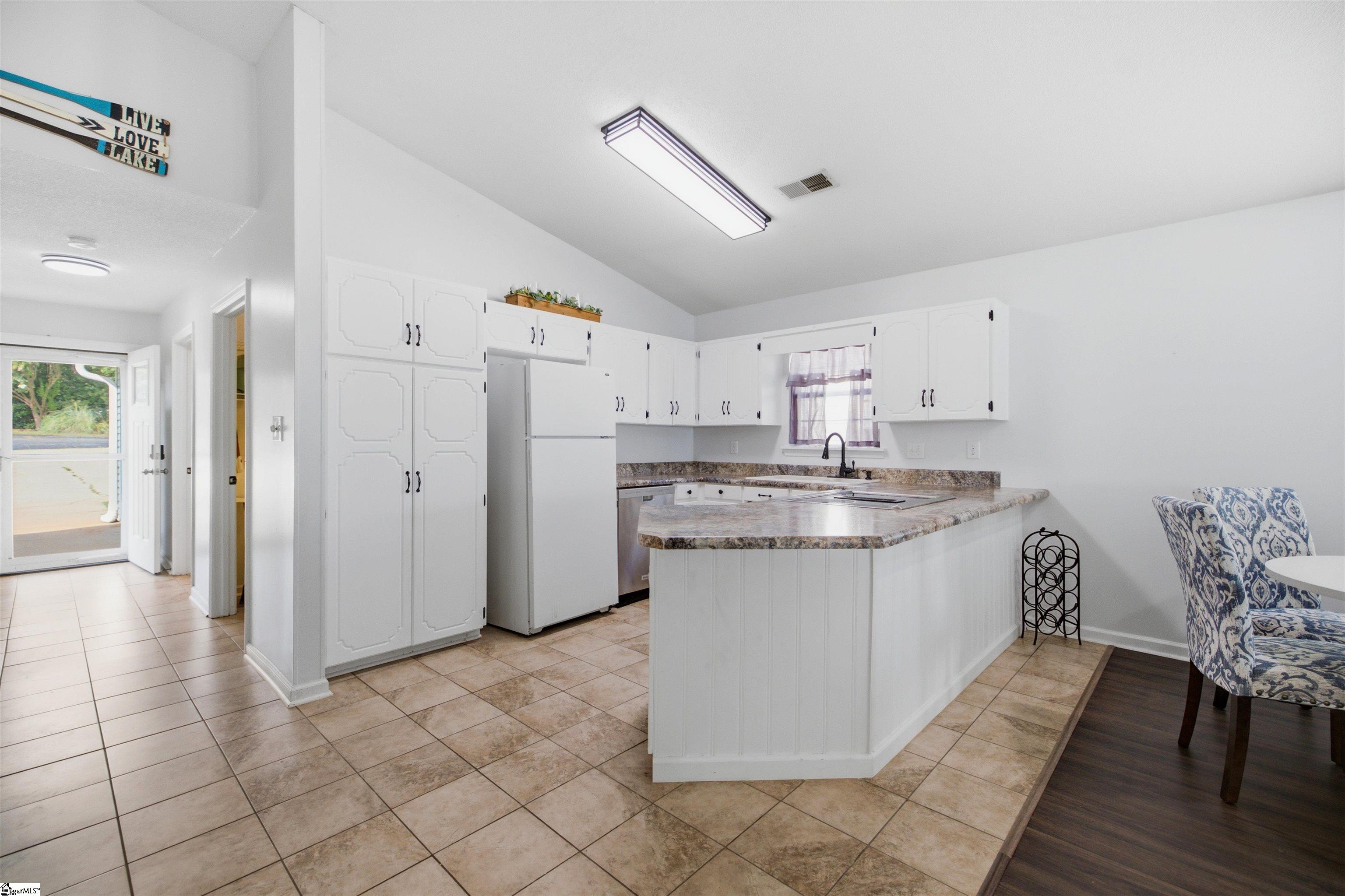 134 Peake Court Ninety Six, SC 29666