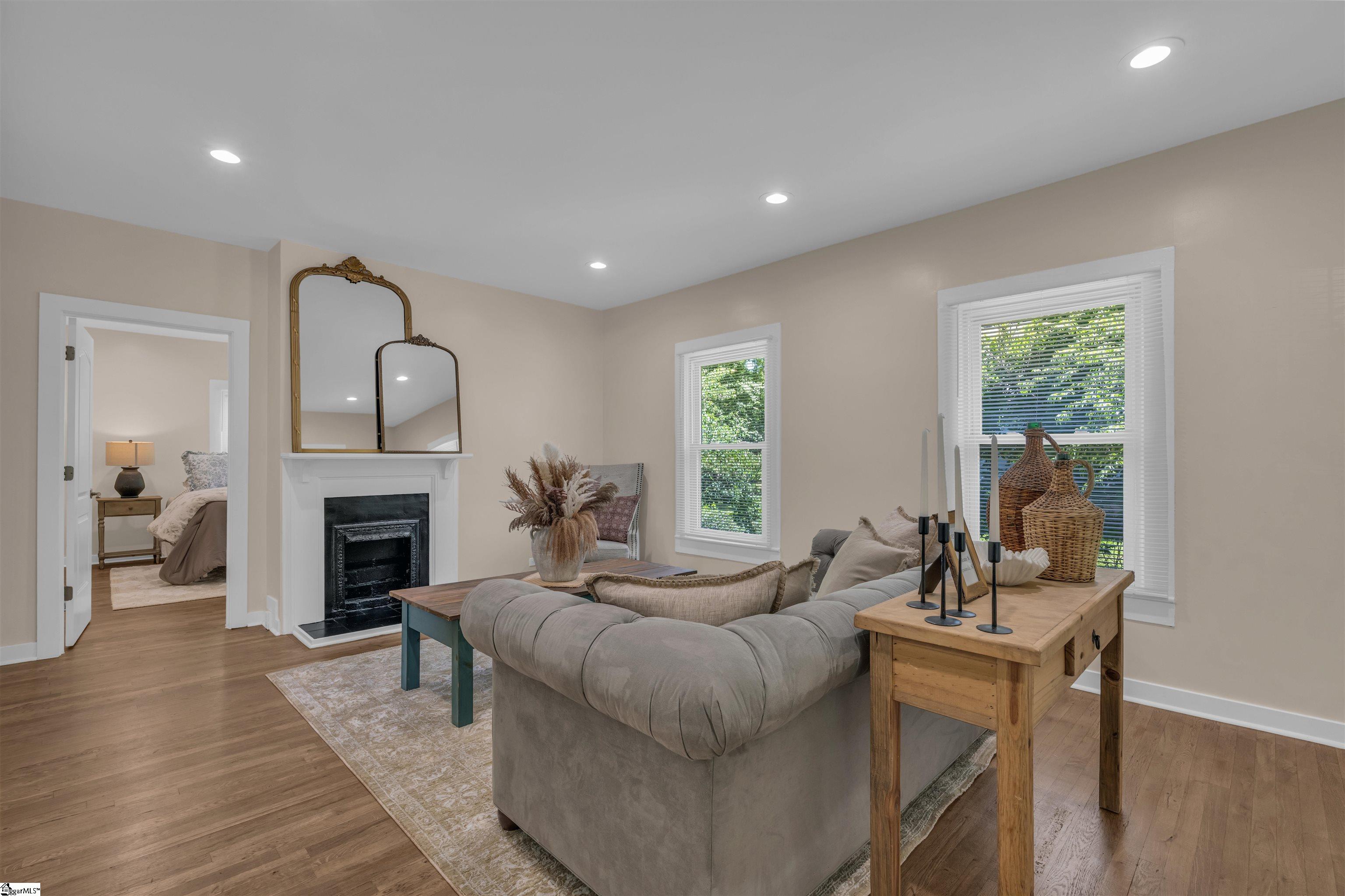 214 Beattie Street Simpsonville, SC 29681