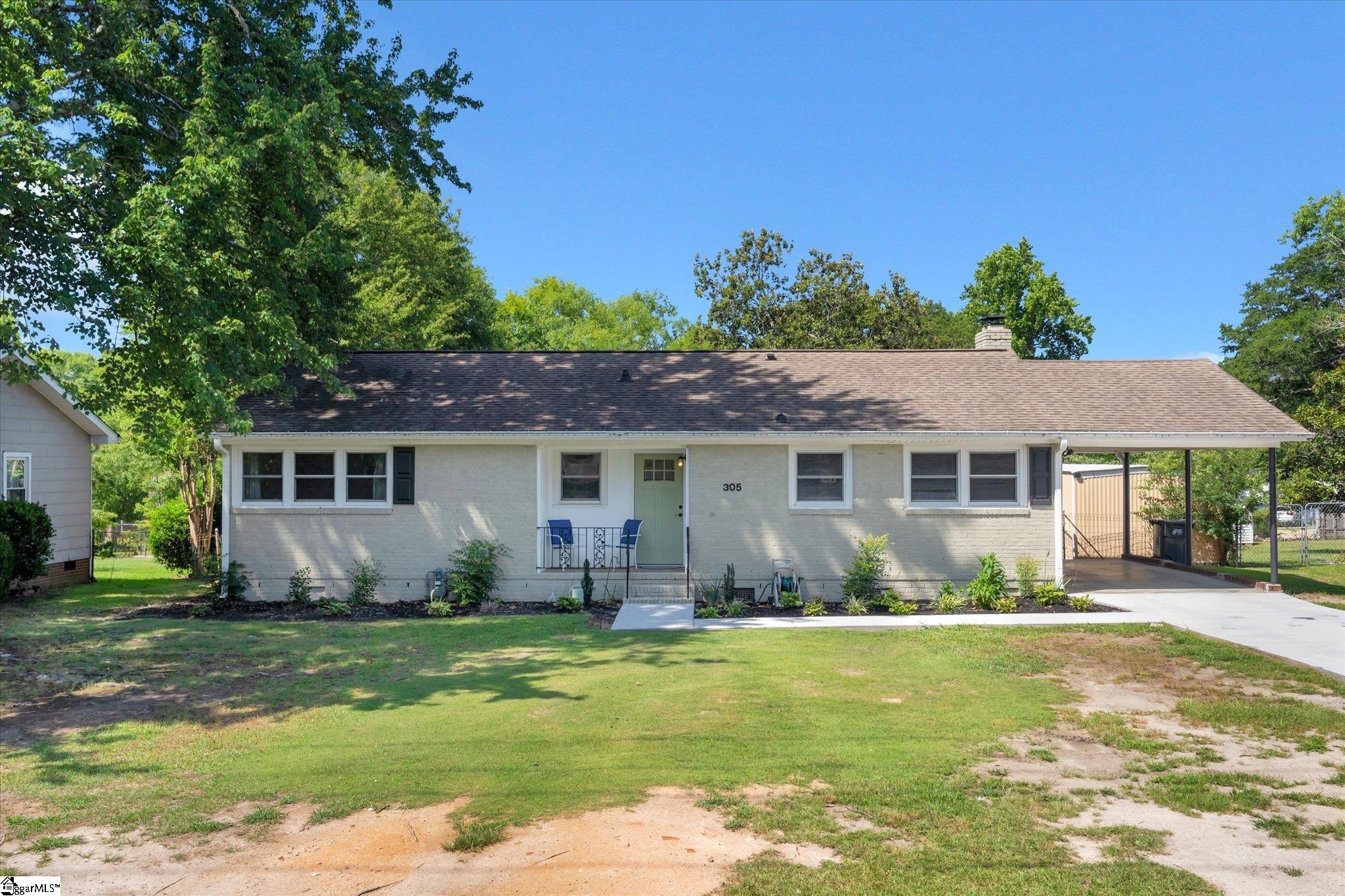 305 Pine Knoll Drive Greenville, SC 29609