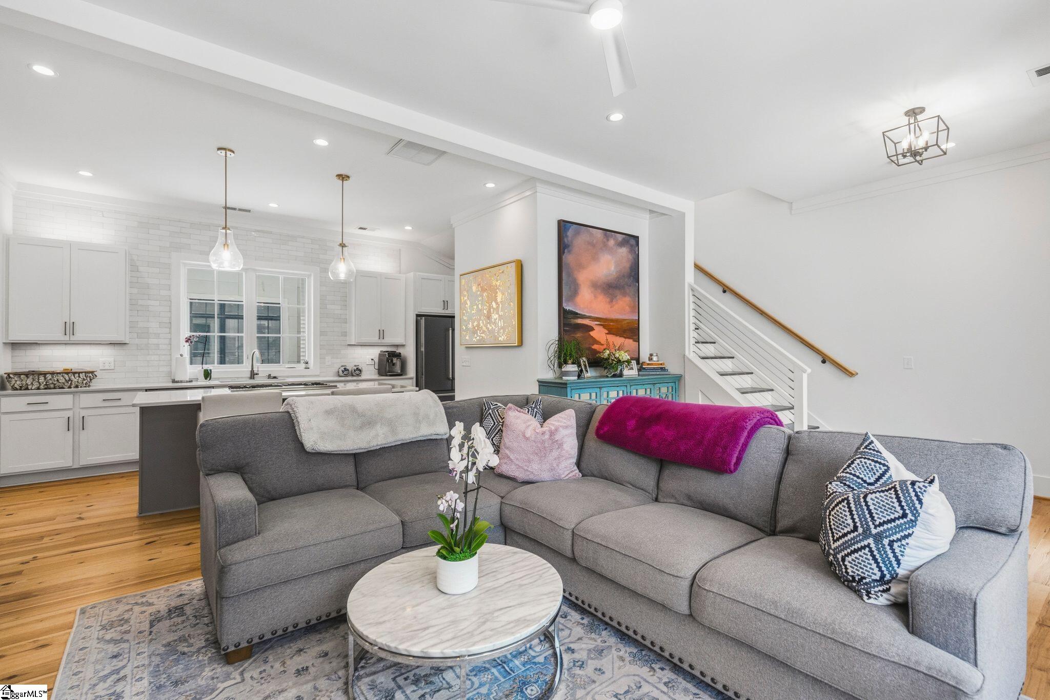 24 Claussen Avenue Greenville, SC 29601-3848