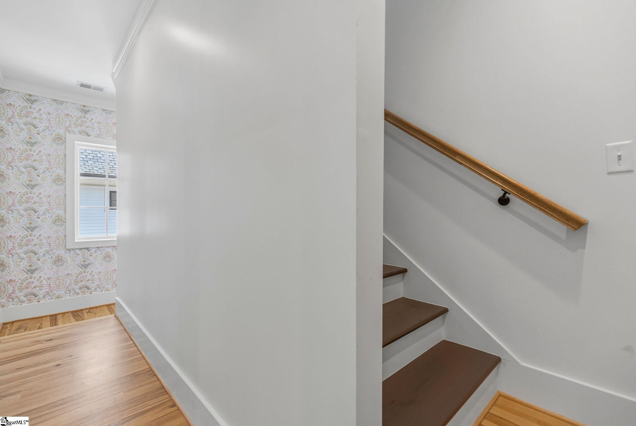 24 Claussen Avenue Greenville, SC 29601-3848