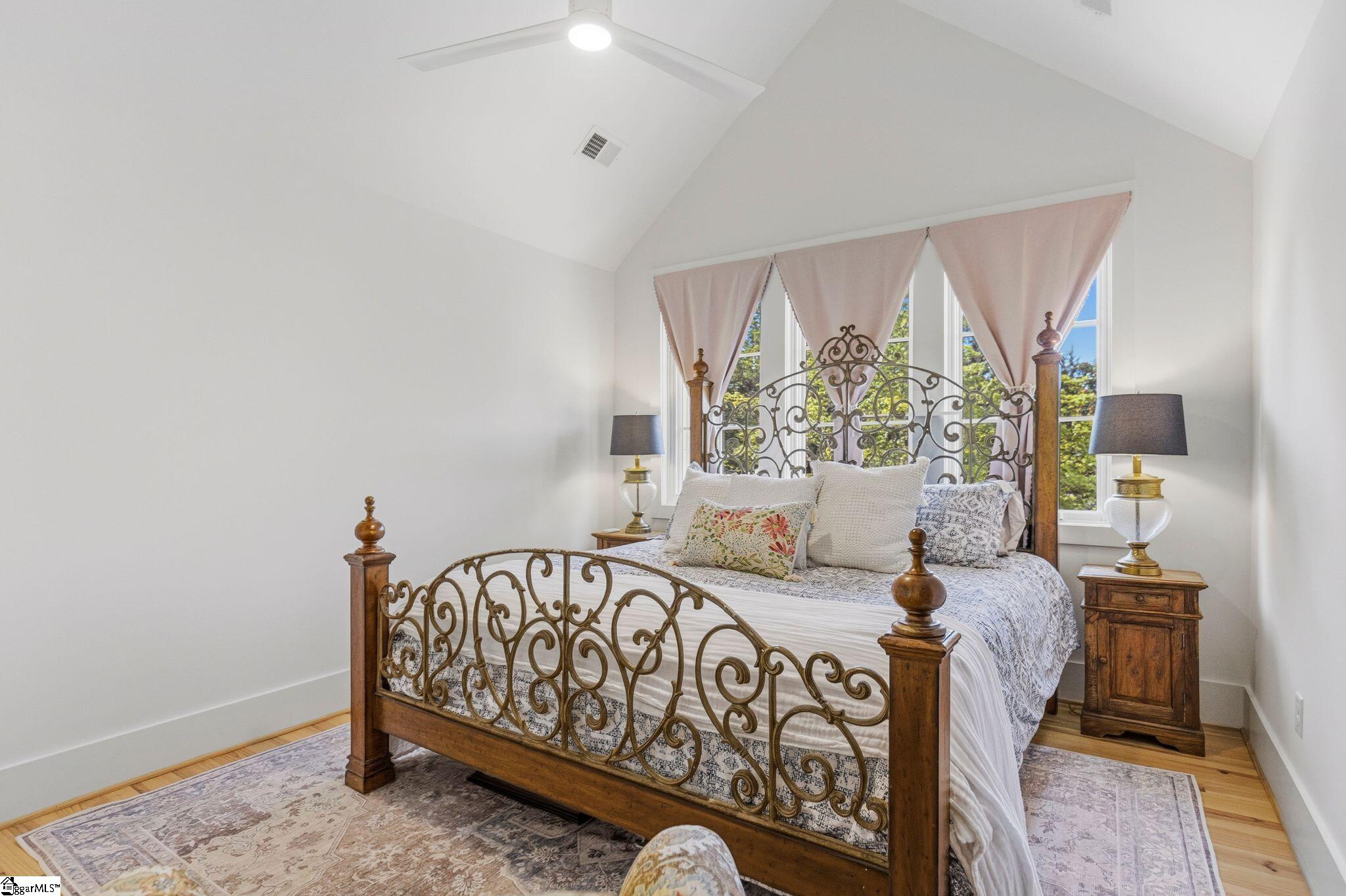 24 Claussen Avenue Greenville, SC 29601-3848