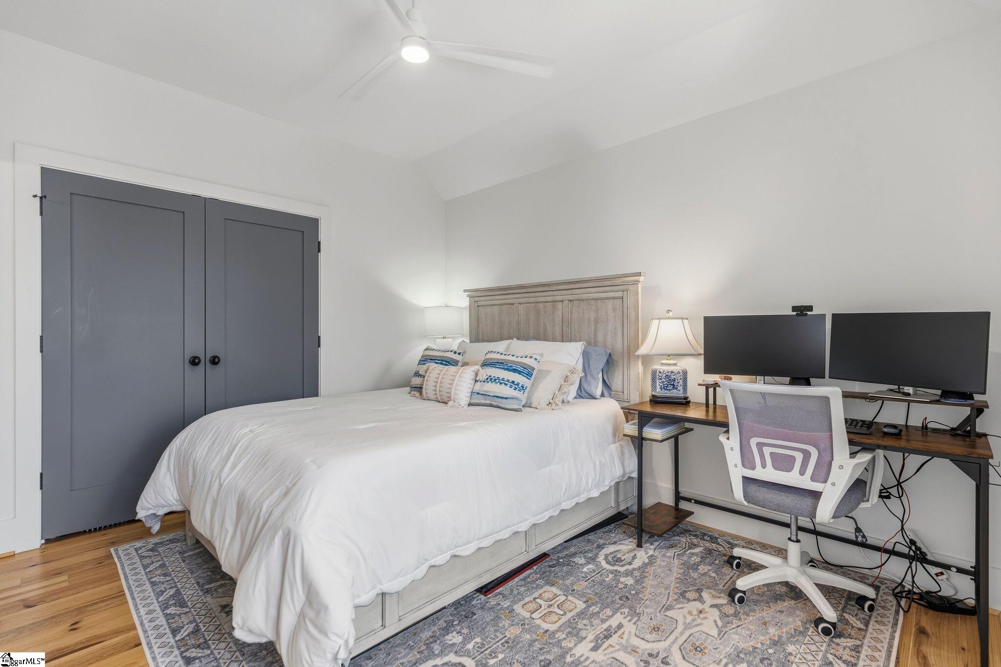 24 Claussen Avenue Greenville, SC 29601-3848