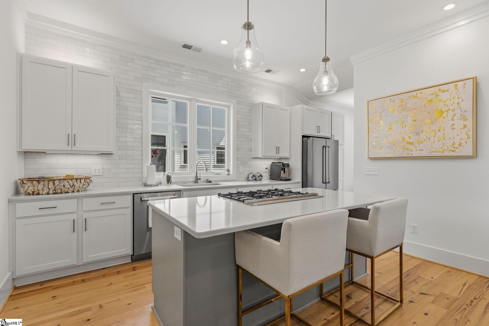 24 Claussen Avenue Greenville, SC 29601-3848