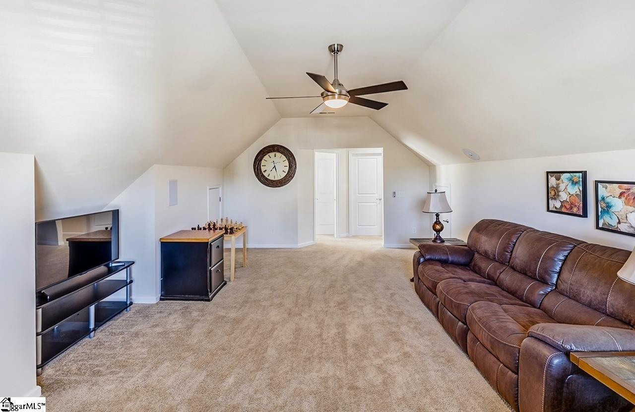 201 Chapel Hill Lane Simpsonville, SC 29681