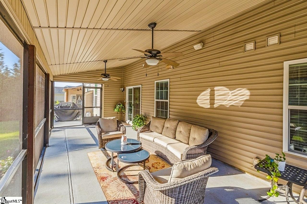 201 Chapel Hill Lane Simpsonville, SC 29681