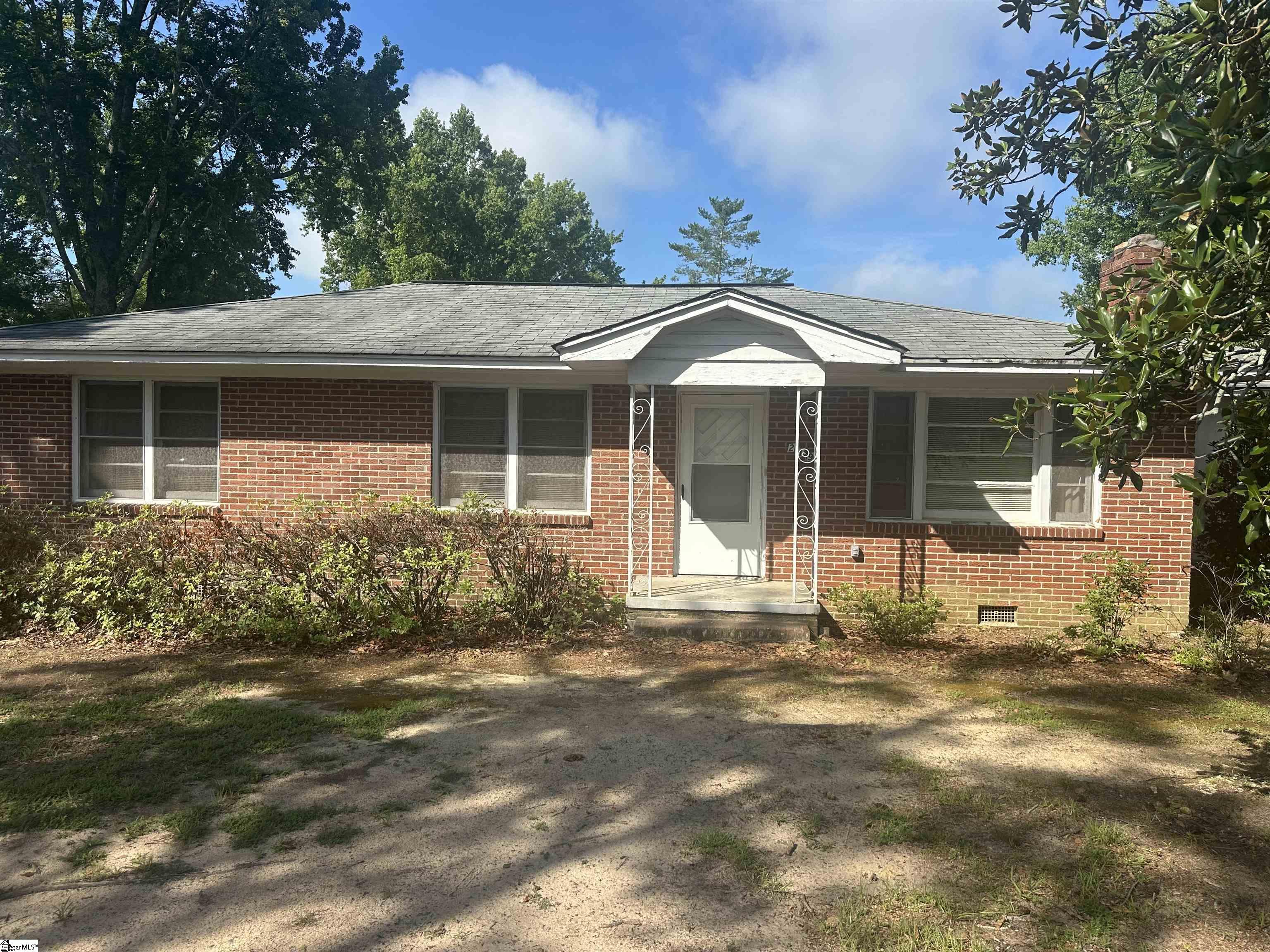 219 Haynie Street Belton, SC 29627