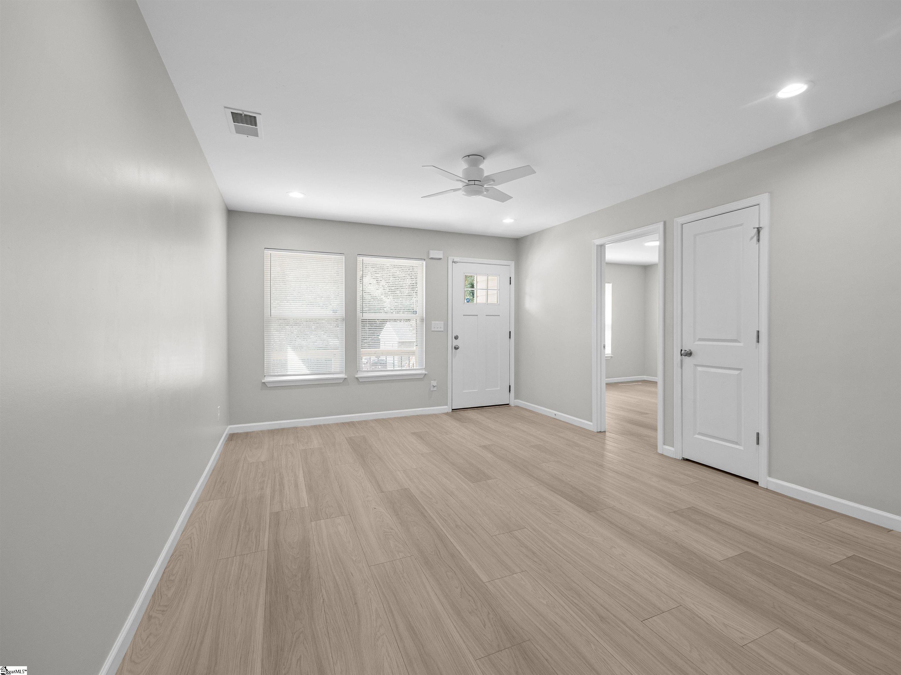 102 Prospect Avenue Spartanburg, SC 29306