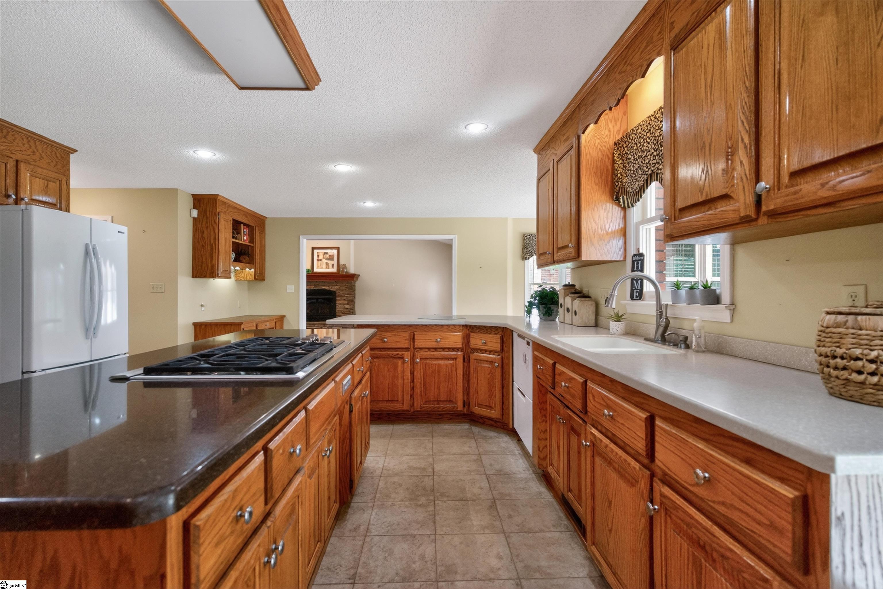 1844 Twin Bridge Road Gaffney, SC 29341