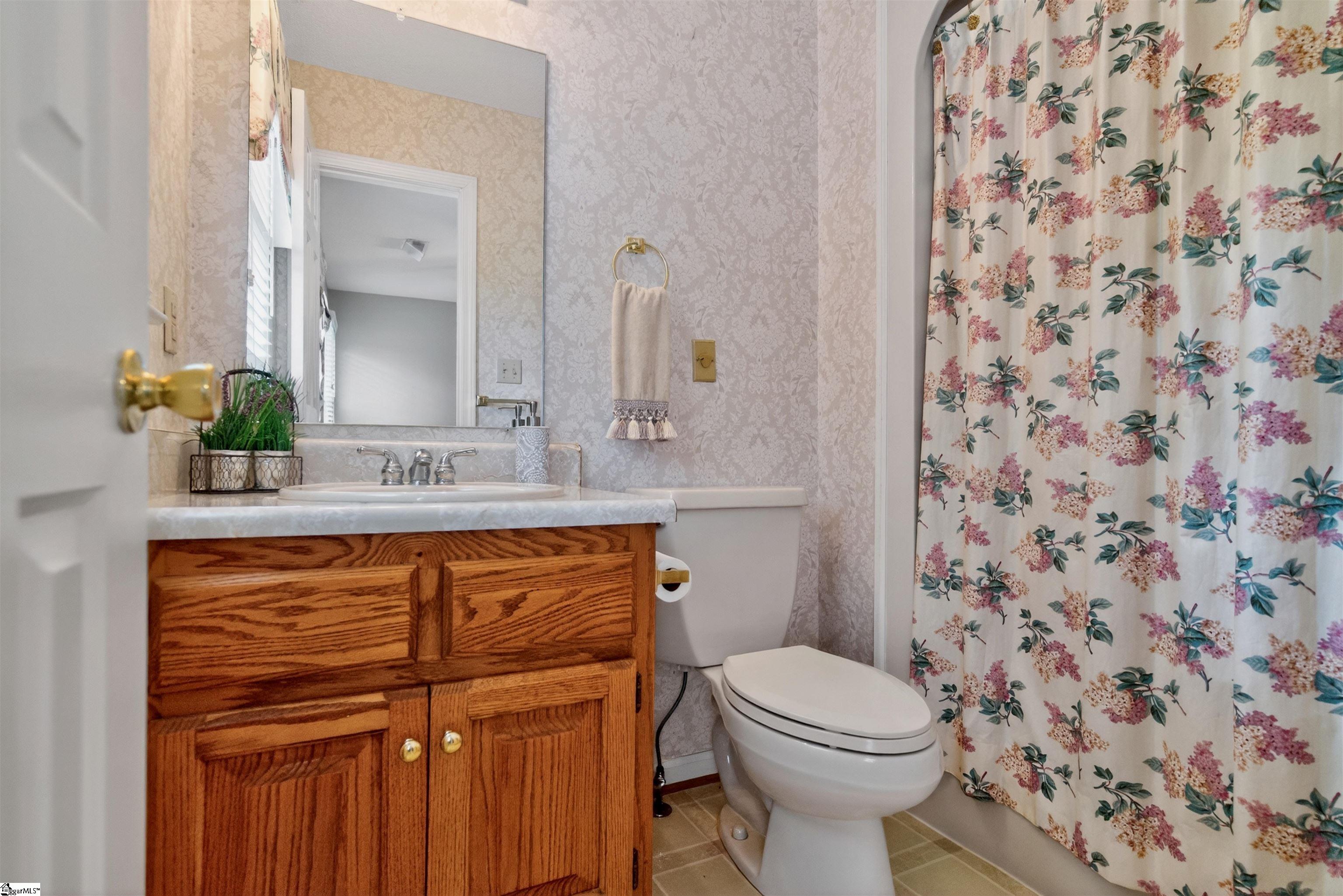 1844 Twin Bridge Road Gaffney, SC 29341