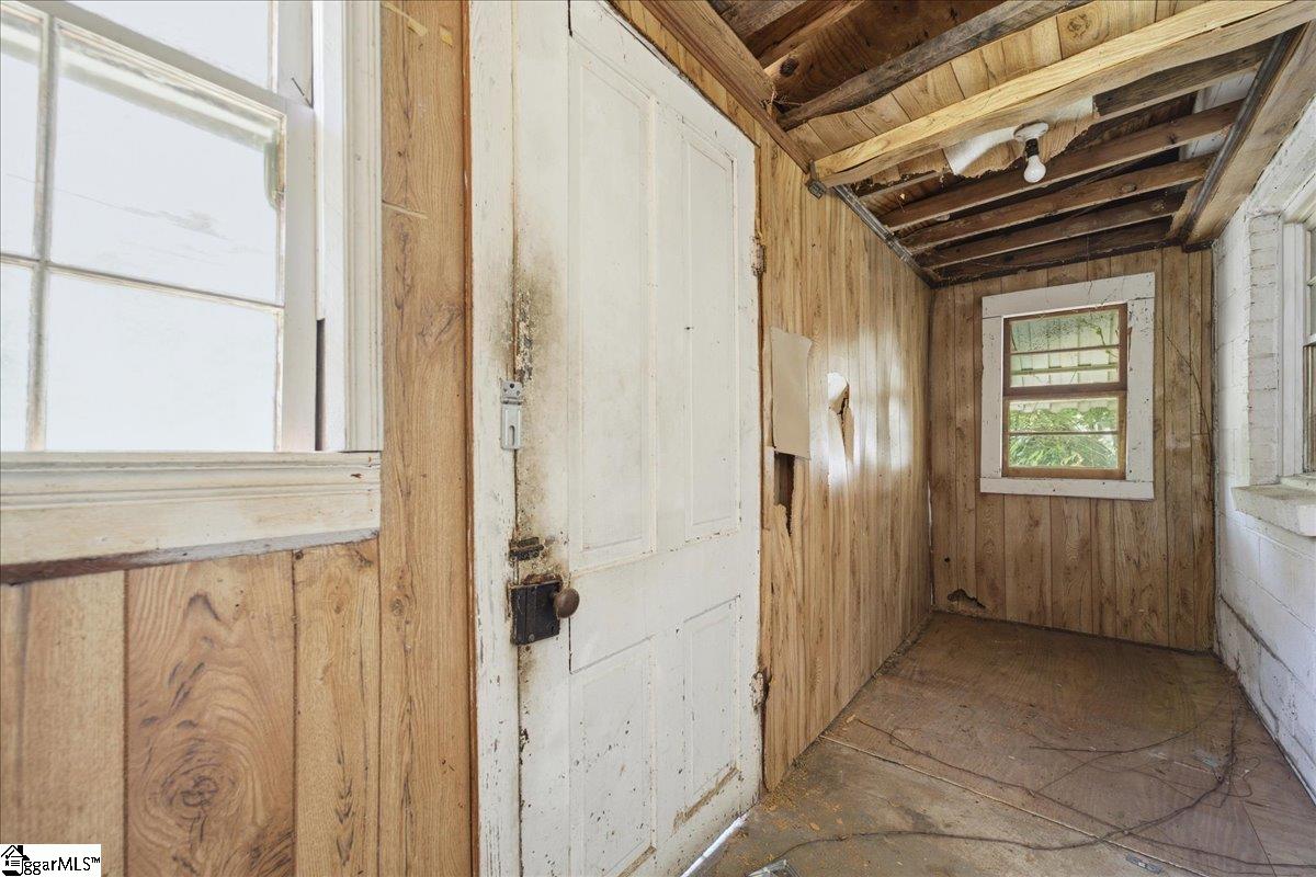 309 Knitting Mill Street Jonesville, SC 29353