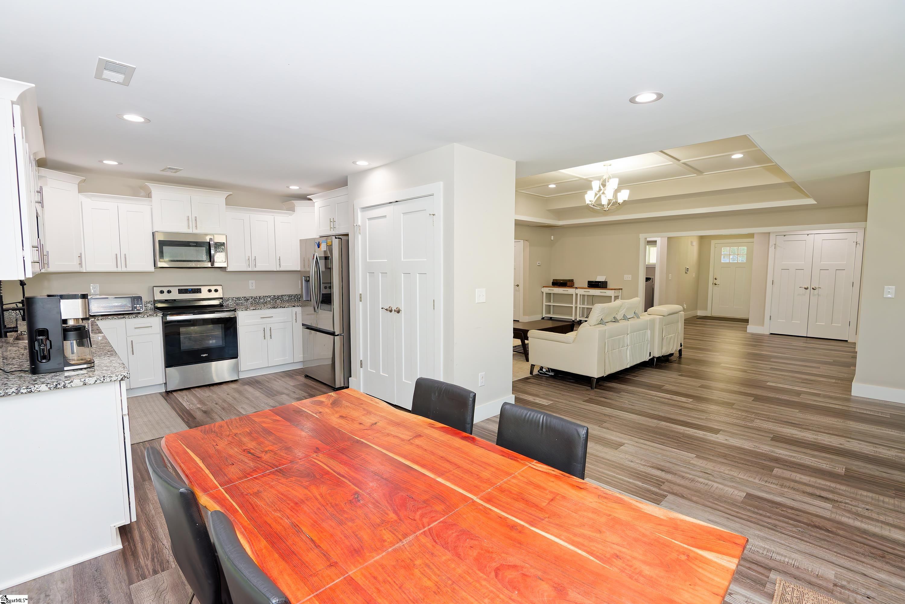 190 Eastberrys Creek Drive Duncan, SC 29334