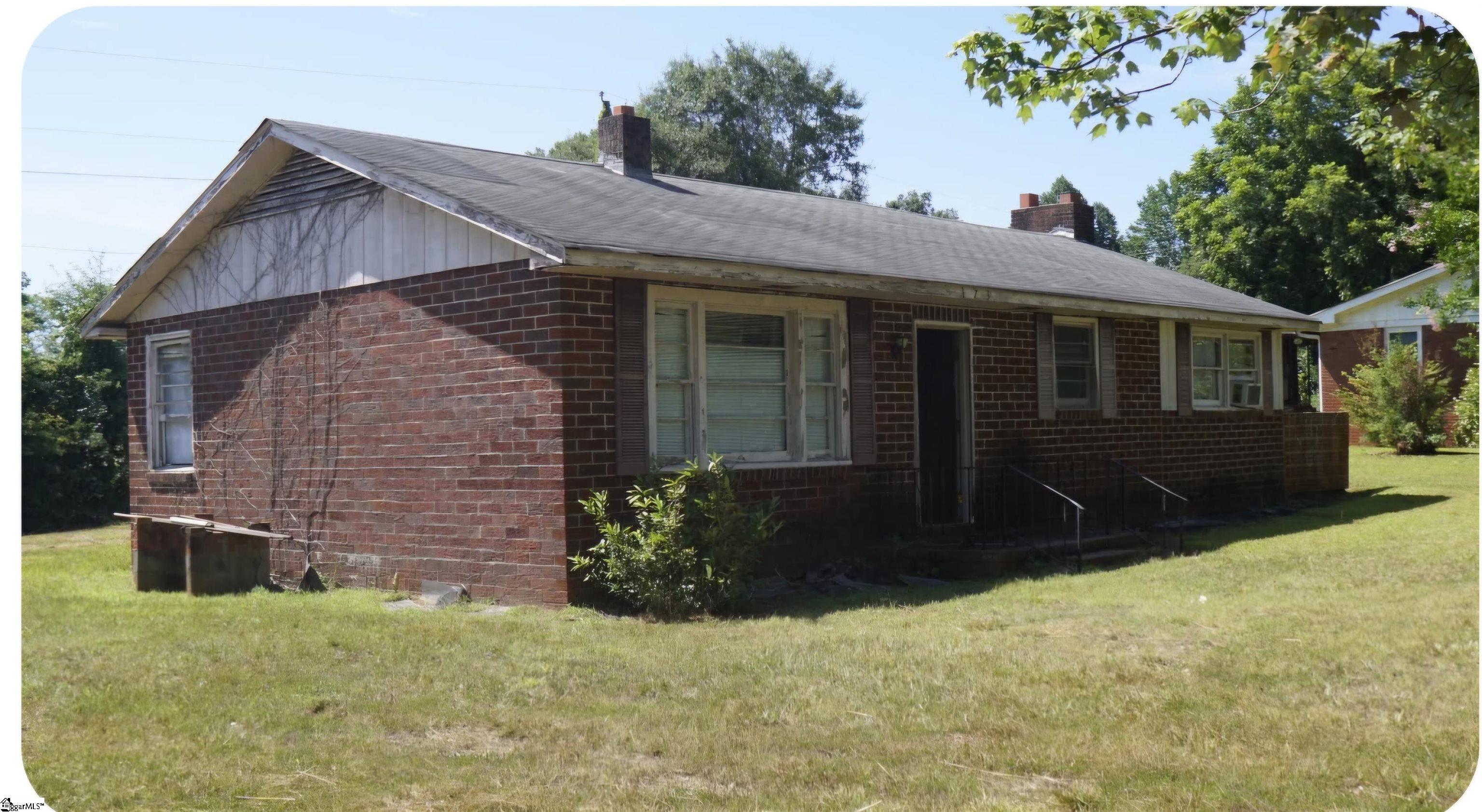 173 Burns Hill Road Liberty, SC 29657