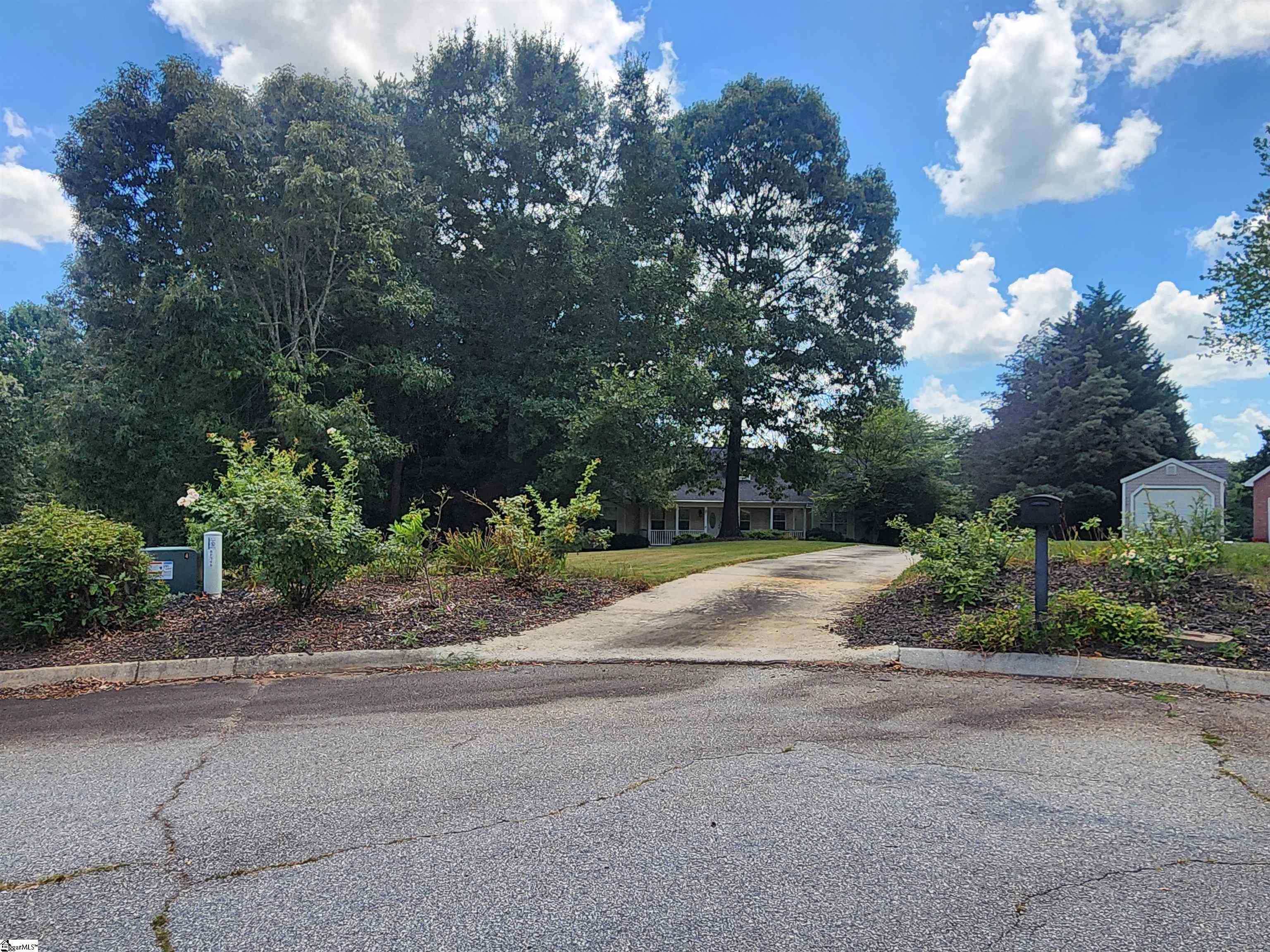 149 Sorrel Sky Lane Liberty, SC 29657