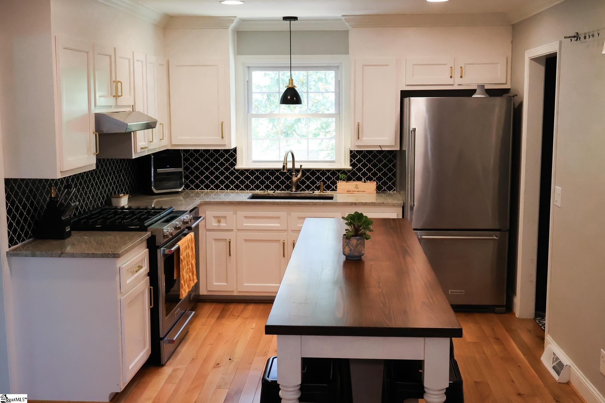 315 Griffin Road Greenville, SC 29607