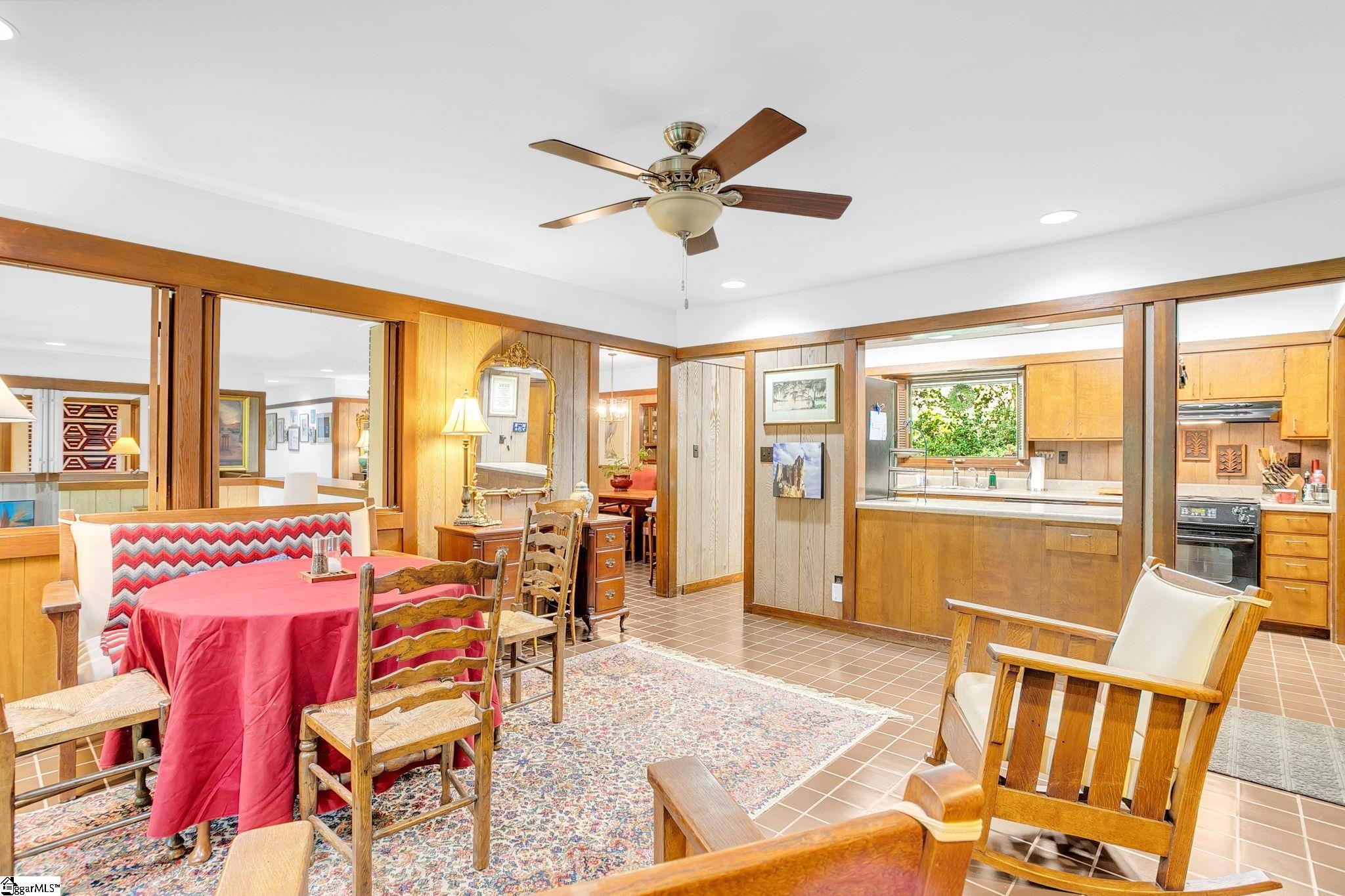 2 Craigwood Road Greenville, SC 29607