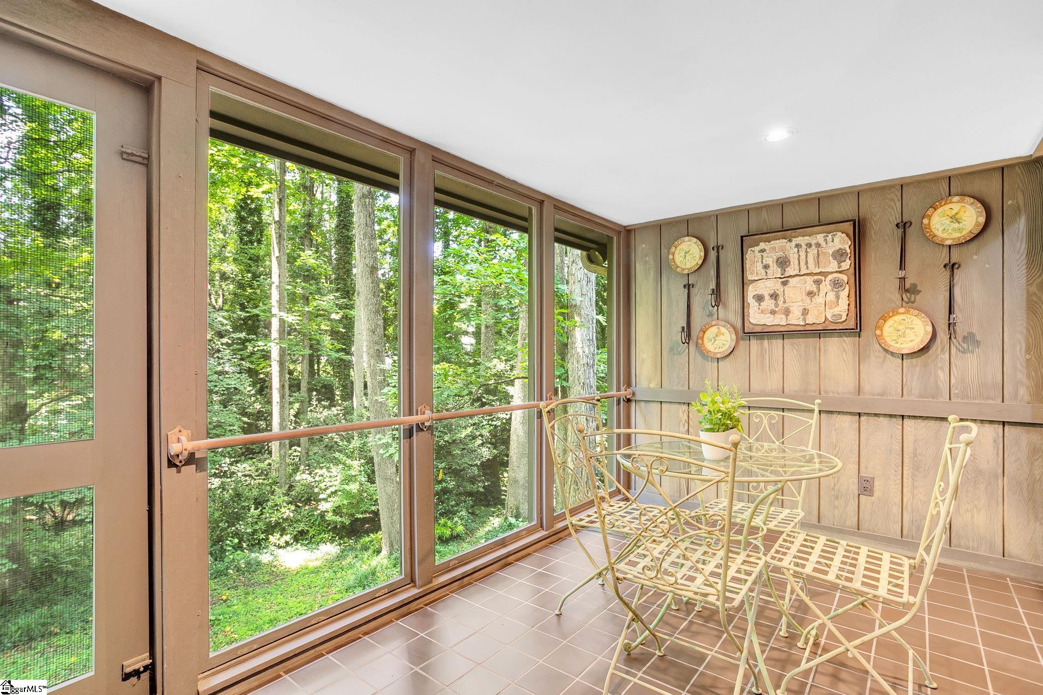 2 Craigwood Road Greenville, SC 29607