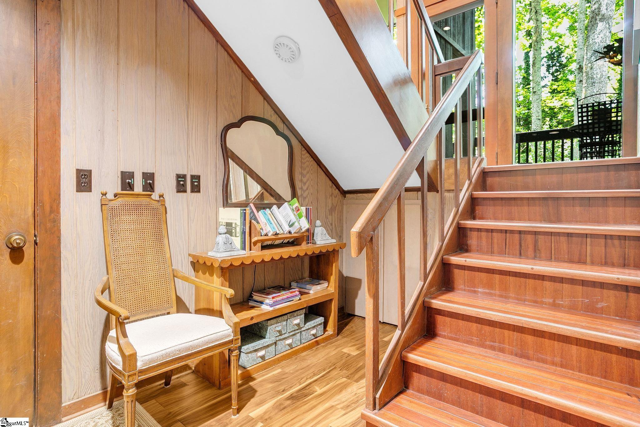 2 Craigwood Road Greenville, SC 29607