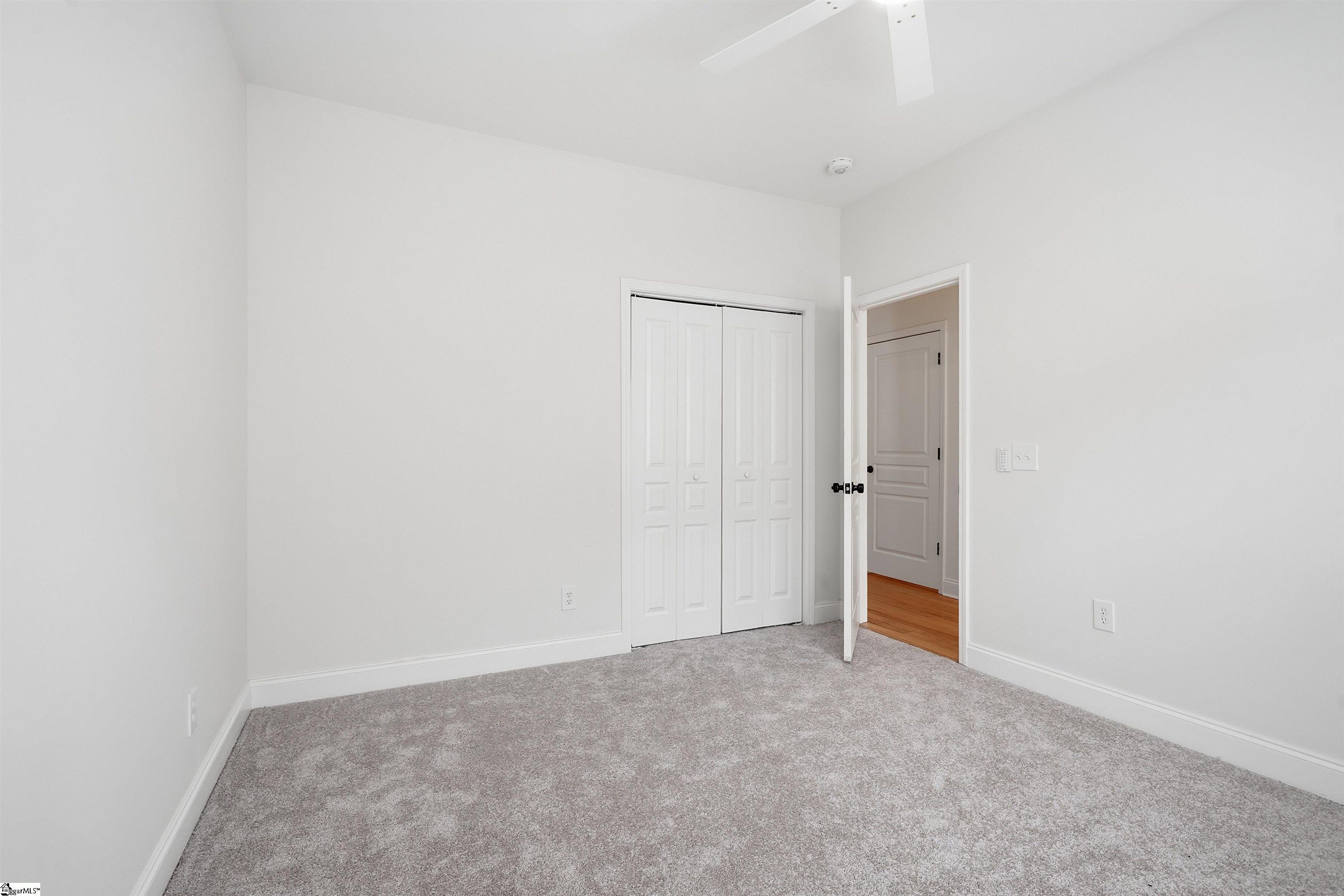 523 E Perkins Creek Road Seneca, SC 29678