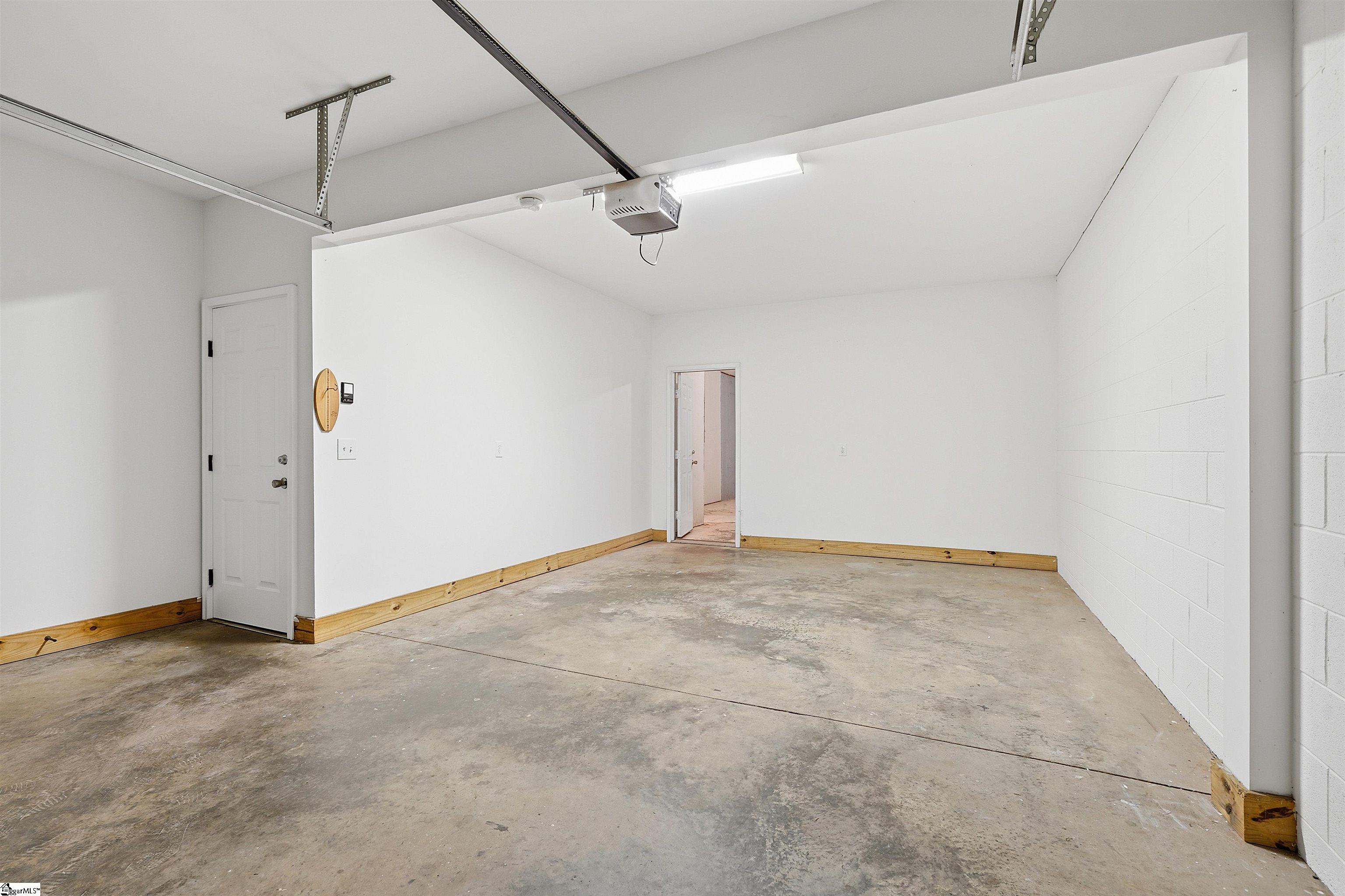 523 E Perkins Creek Road Seneca, SC 29678