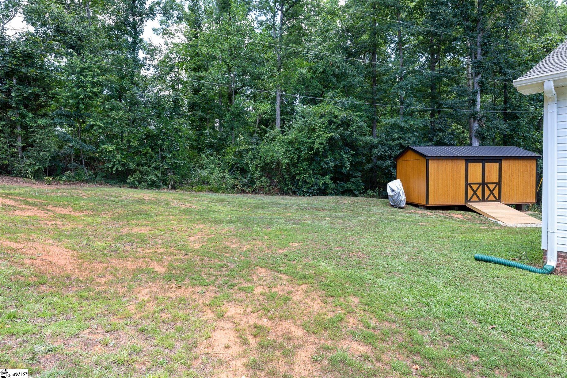 29 Lee Way Taylors, SC 29687