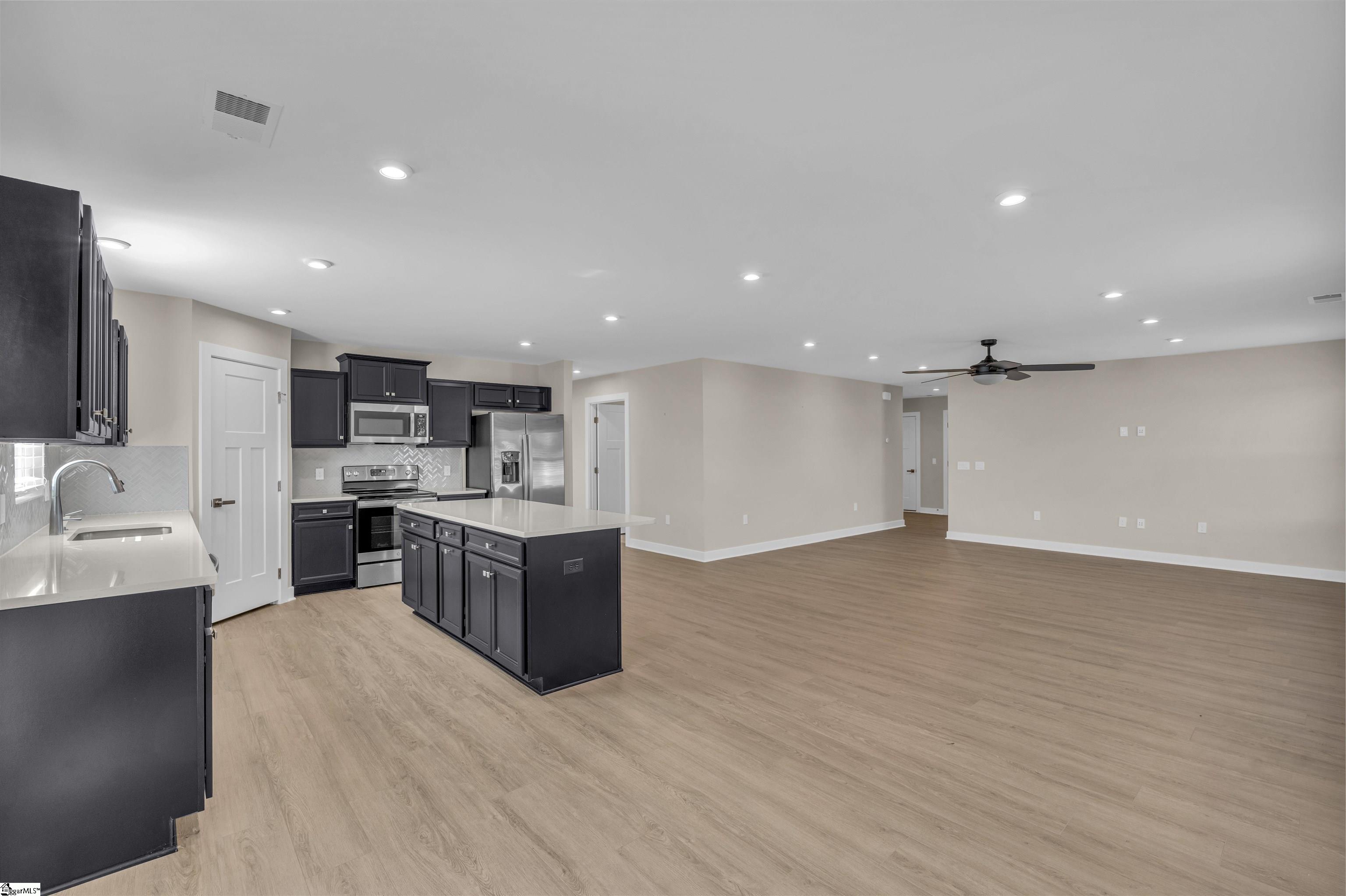 2315 Caffry Lane Boiling Springs, SC 29316