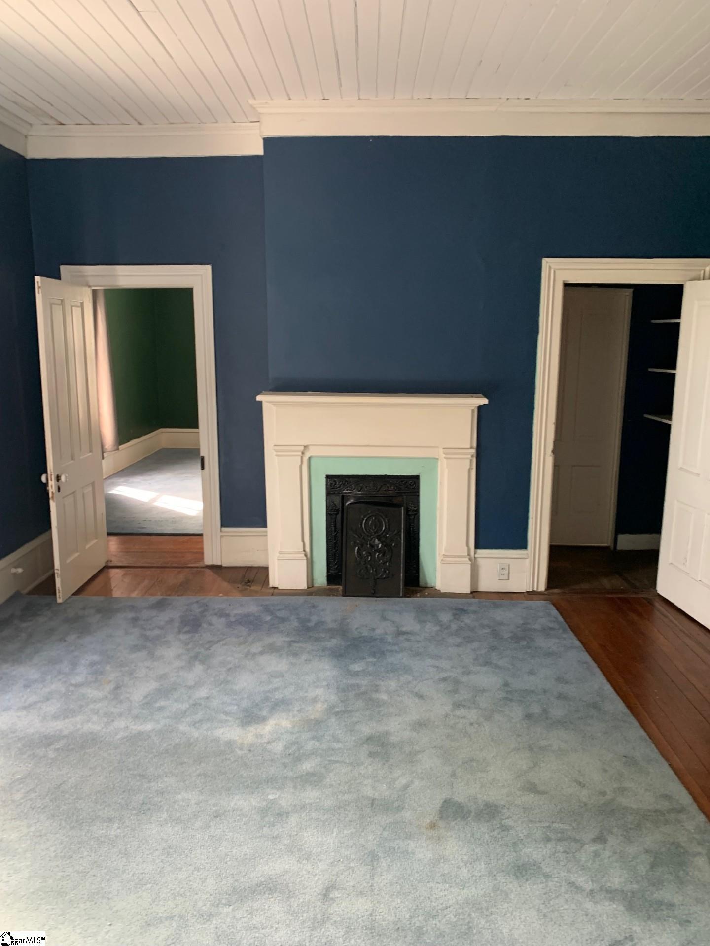 520 W Main Street Laurens, SC 29360