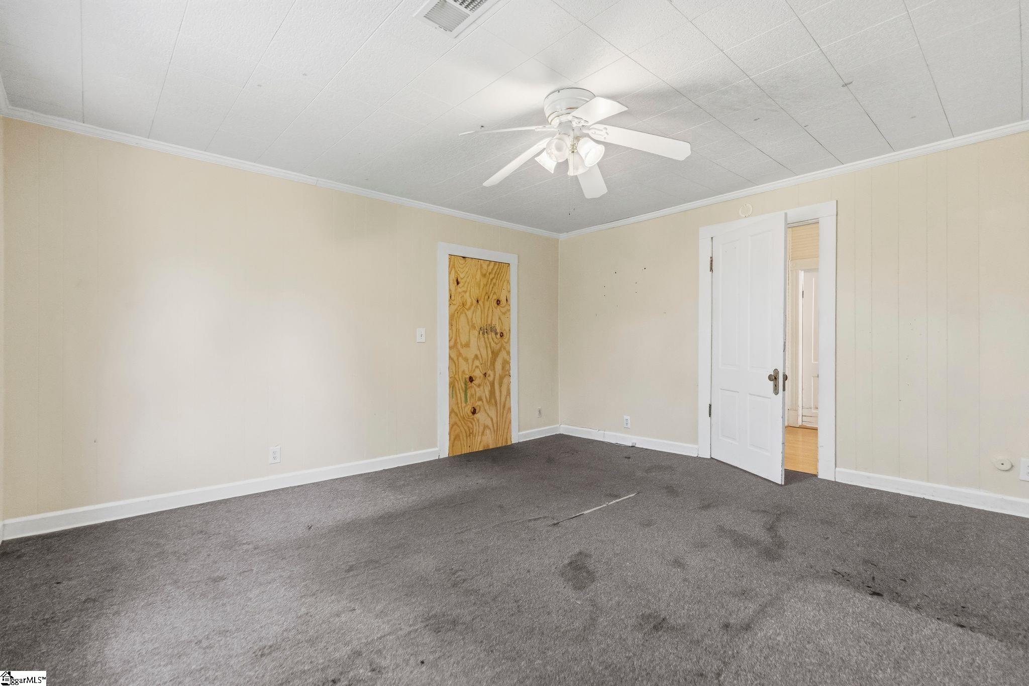 36 Dendy Street Pelzer, SC 29669