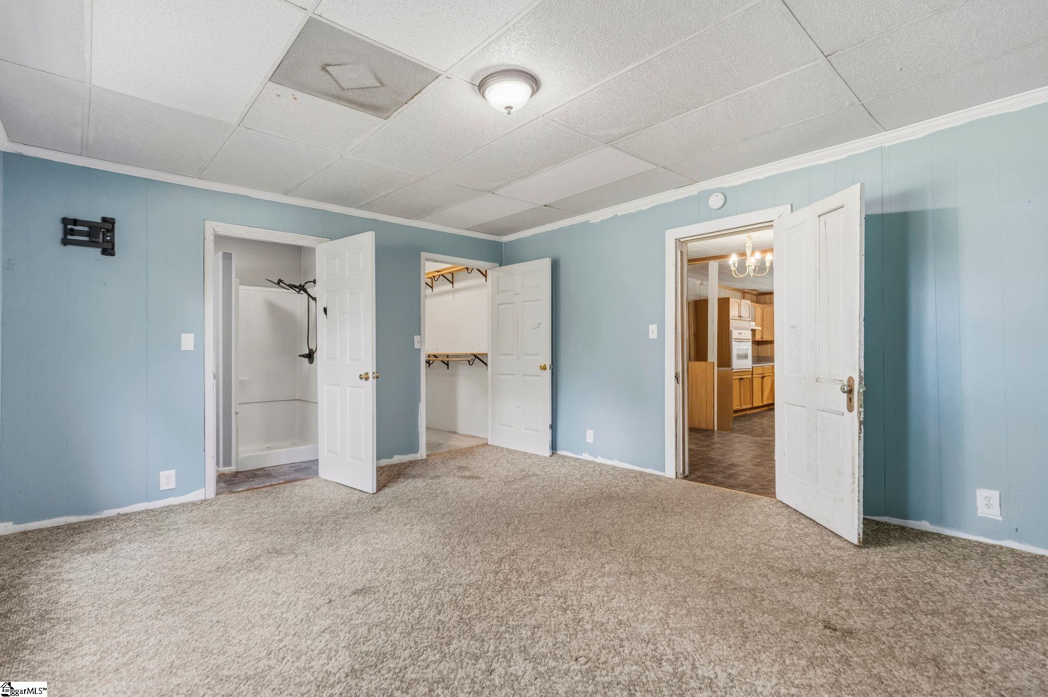 36 Dendy Street Pelzer, SC 29669