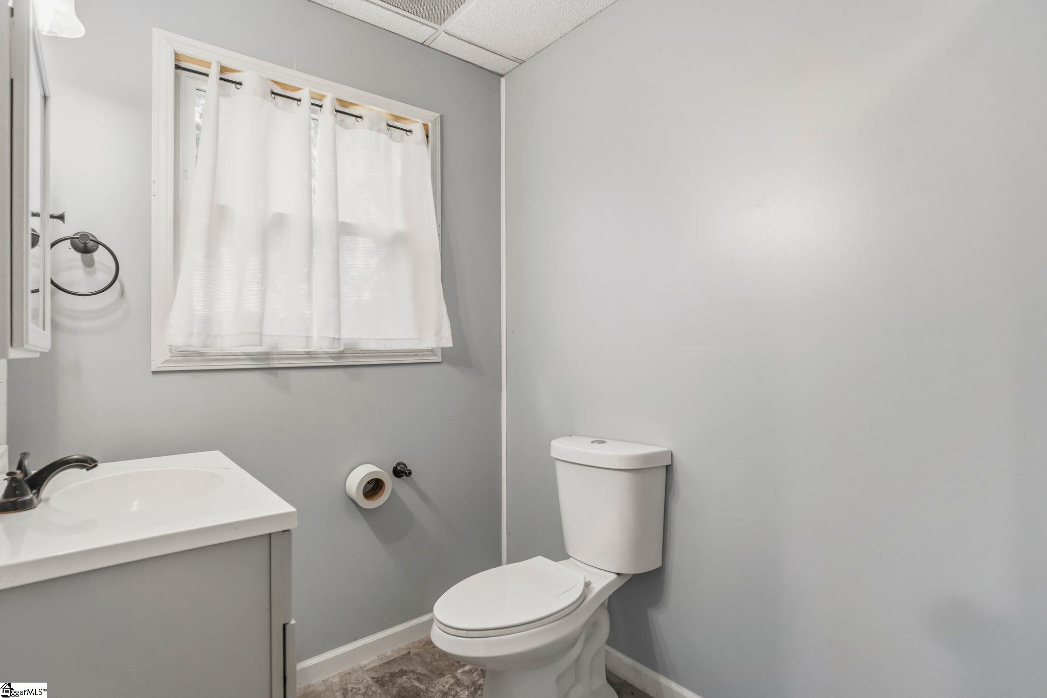 36 Dendy Street Pelzer, SC 29669