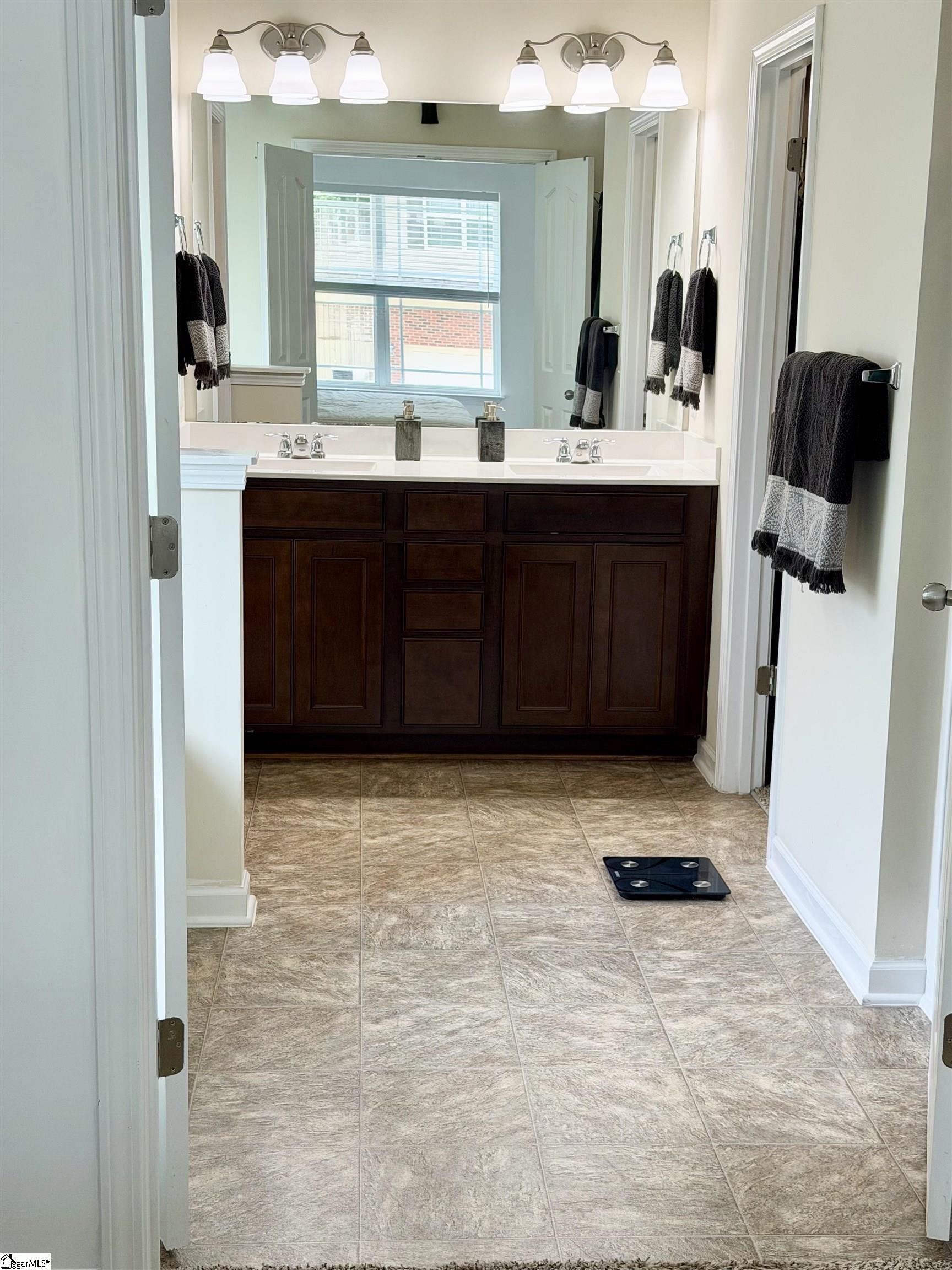 34 Killarney Lane Greer, SC 29650