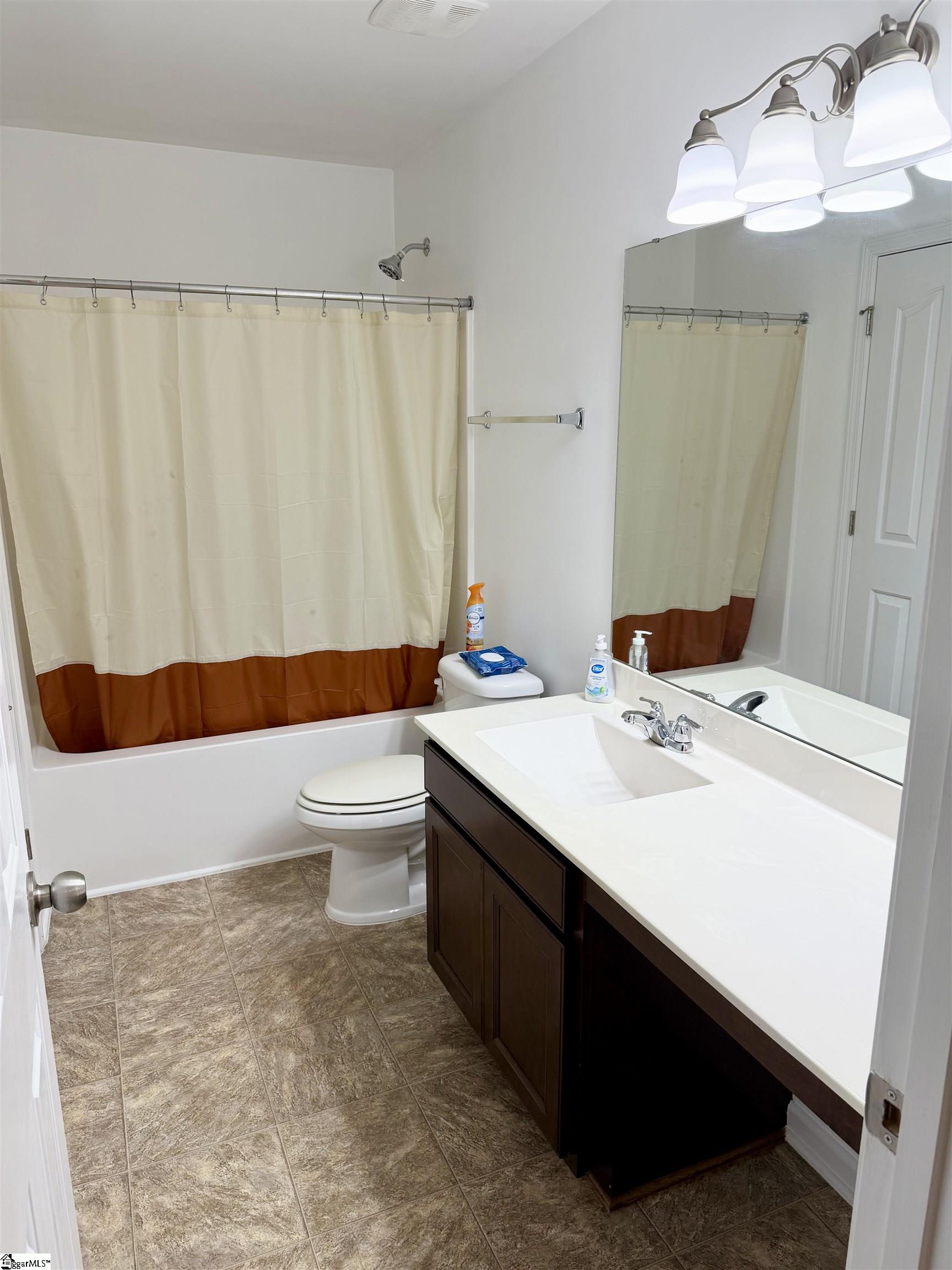 34 Killarney Lane Greer, SC 29650