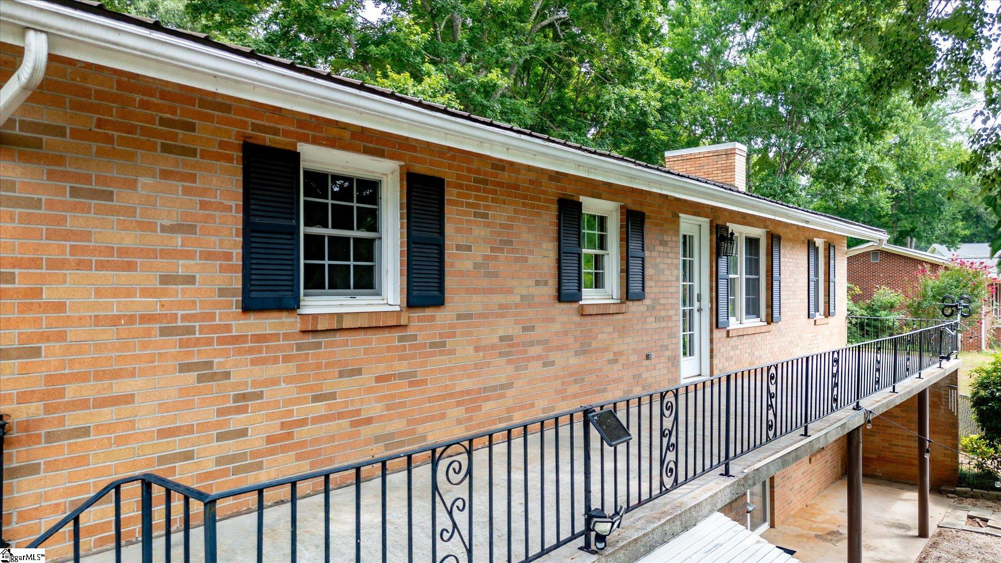 315 Gilstrap Drive Liberty, SC 29657