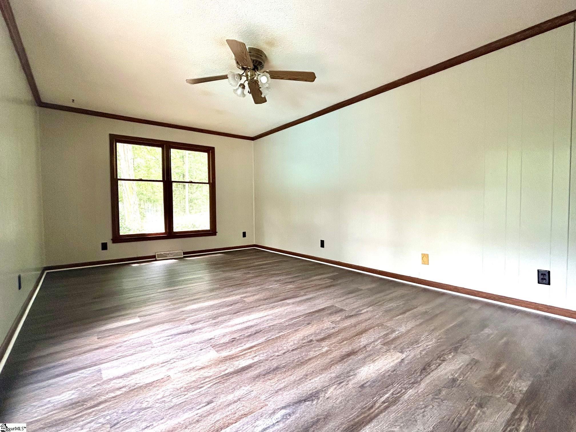 108 Pale Moon Drive Pelzer, SC 29669
