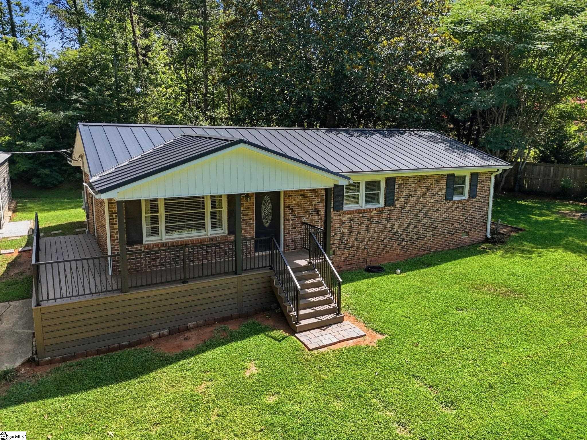 30 Dogwood Drive Travelers Rest, SC 29690