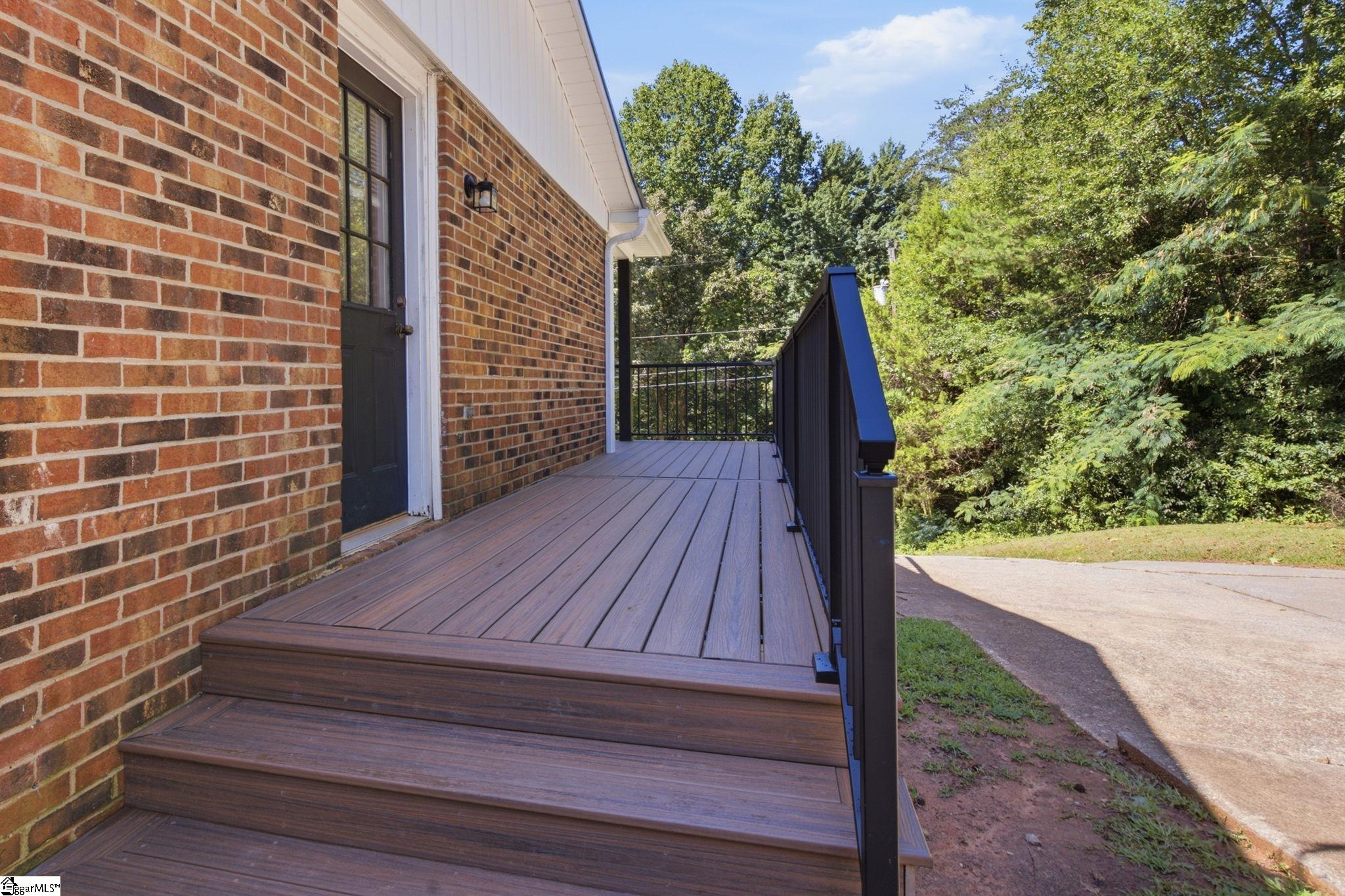 30 Dogwood Drive Travelers Rest, SC 29690