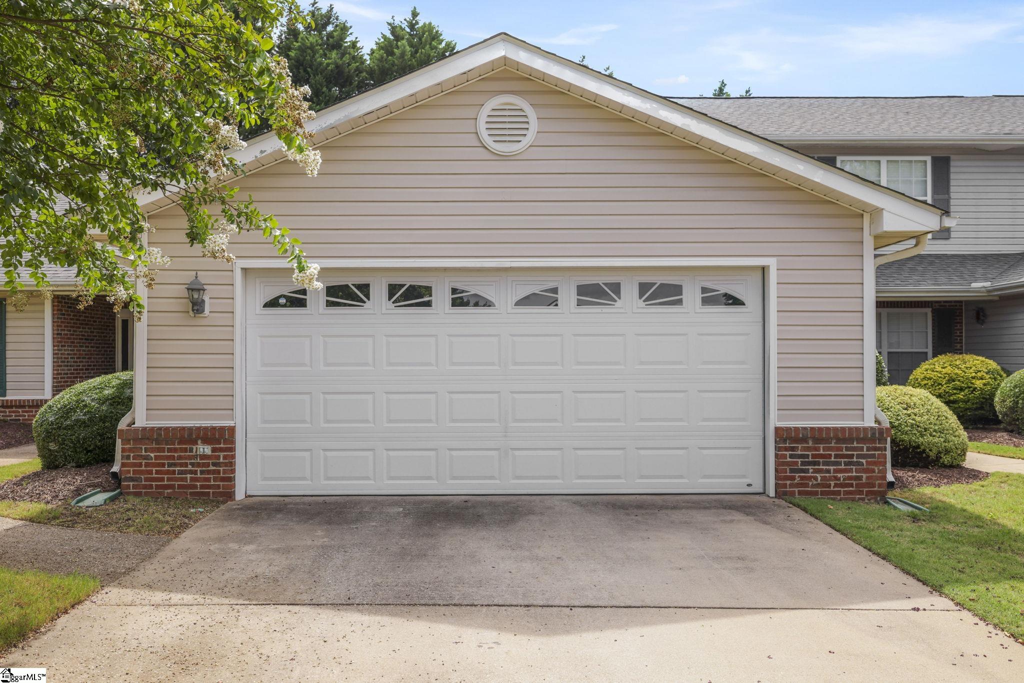 10 River Birch Way Greer, SC 29650