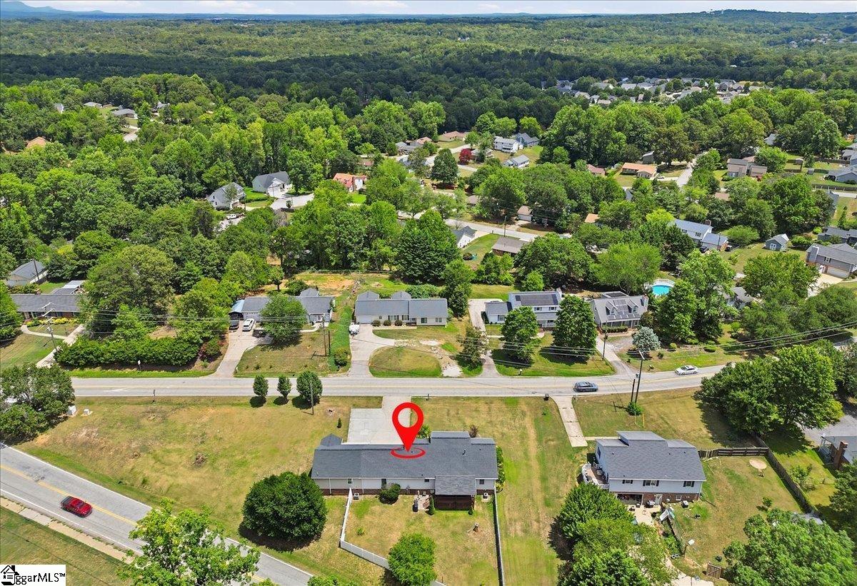 707 Reid School Road Taylors, SC 29687