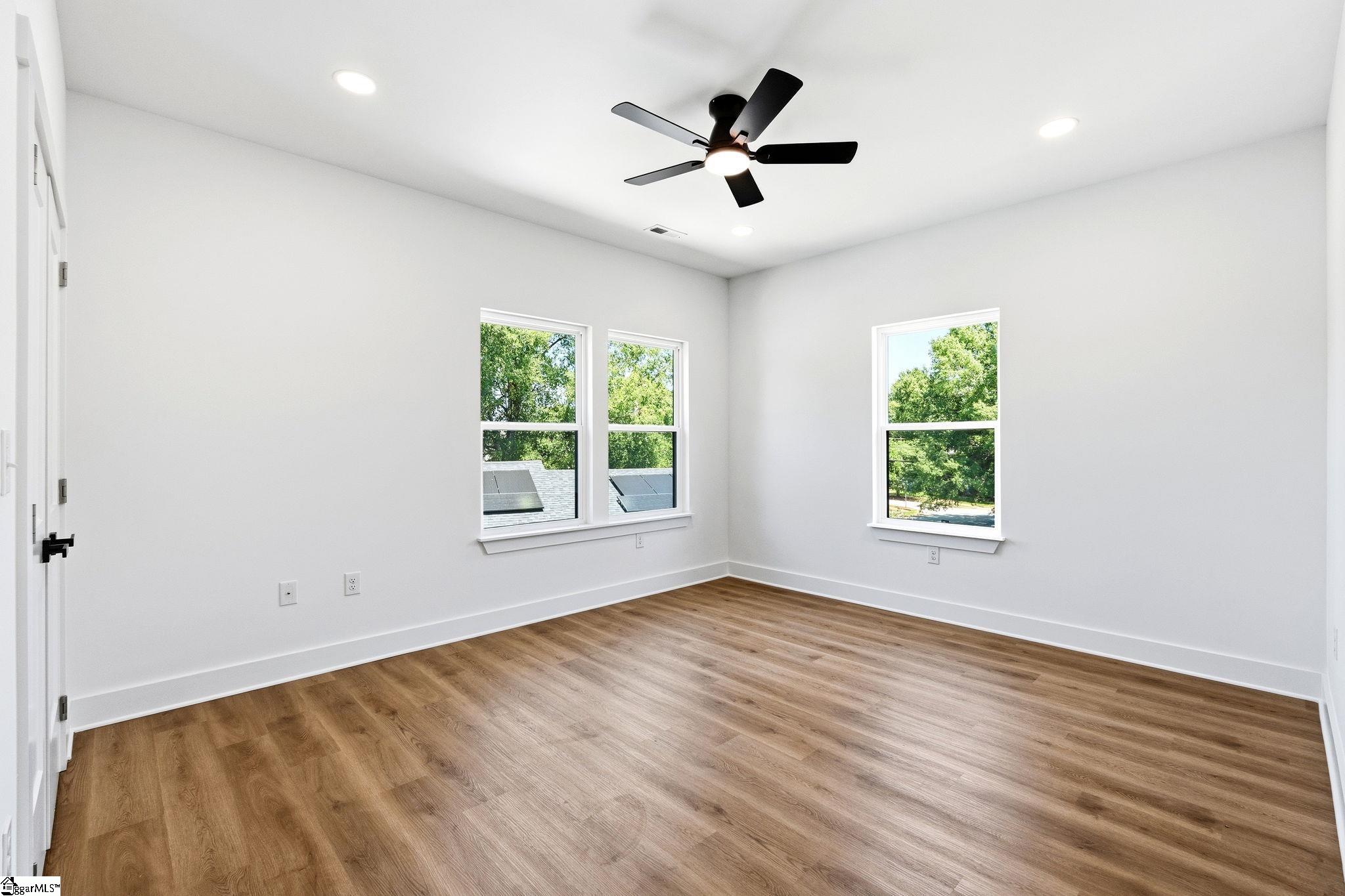 3 Rochester Street Greenville, SC 29611
