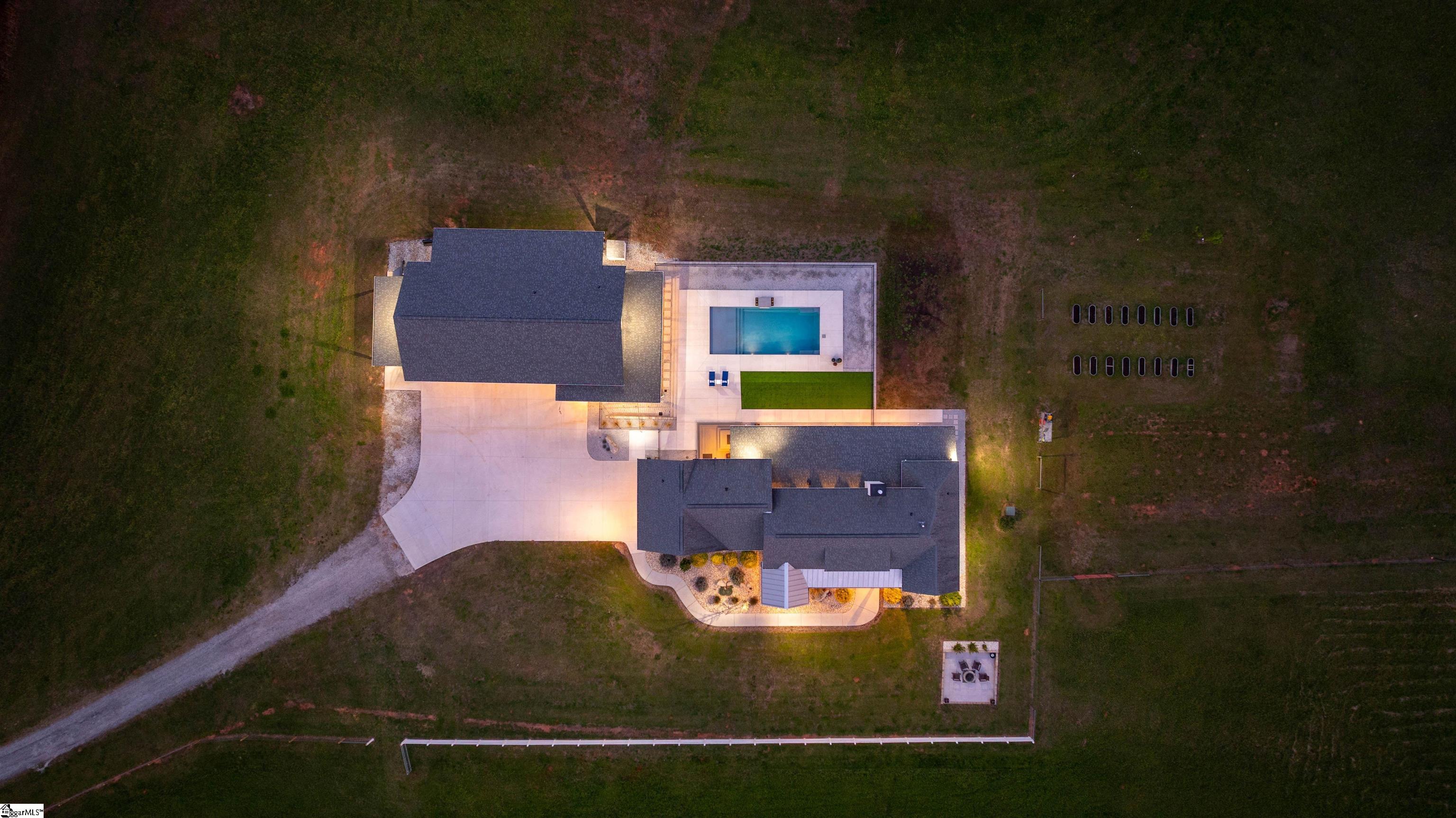 Photo 3 of Single family home for sale at 331 Bakerville Rd, Easley, SC 29642 | MLS# 1598407 | Listing updated on 2026-09-19
