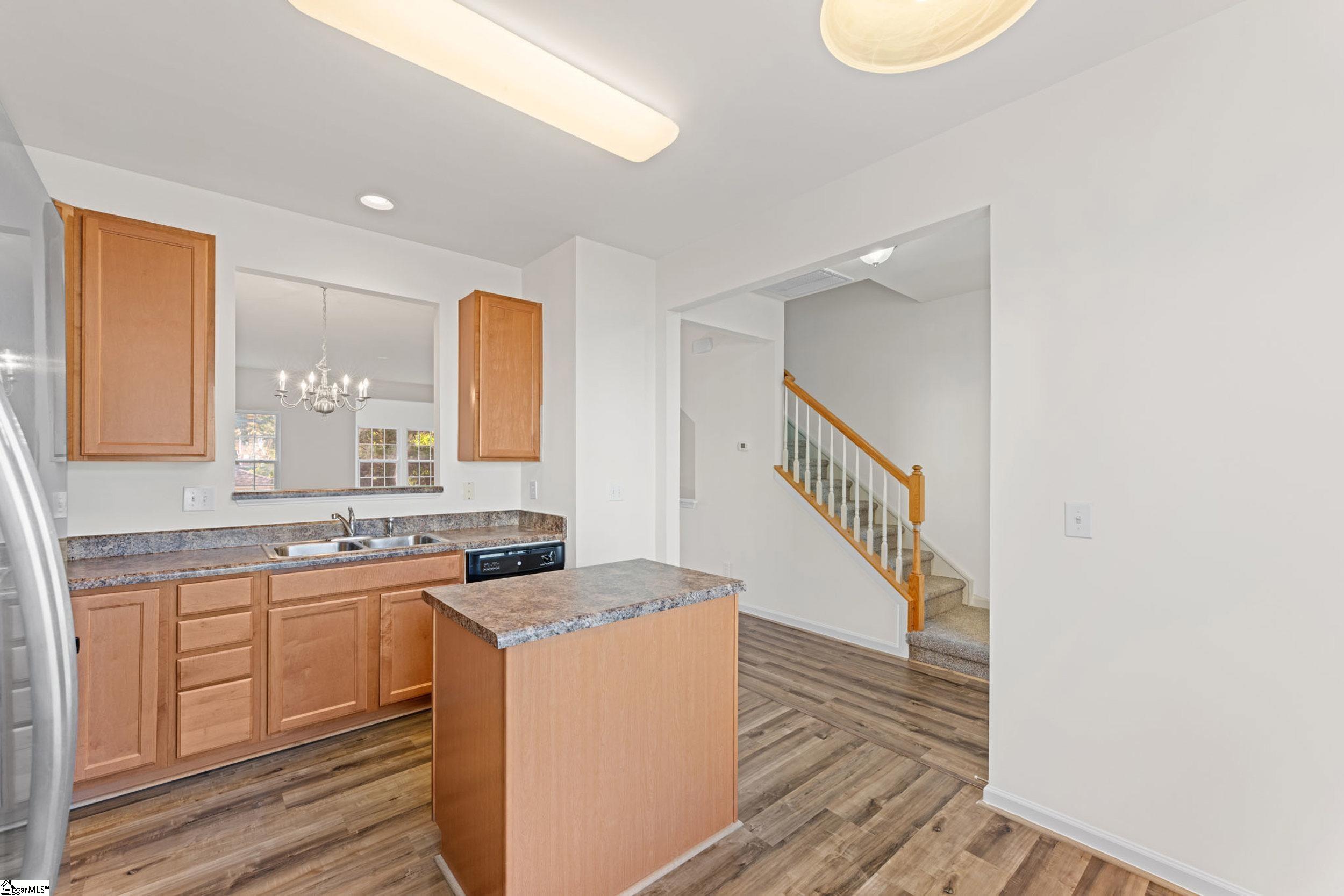 5 Heritage Oak Way Simpsonville, SC 29681