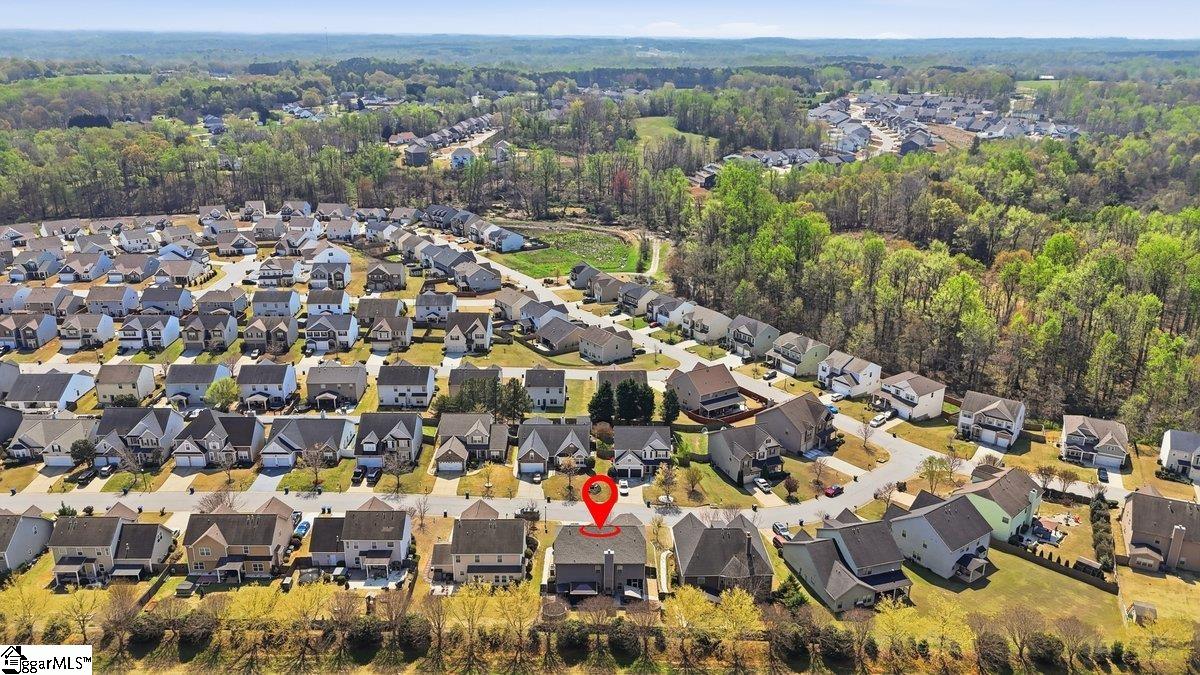 536 W Saddletree Drive Reidville, SC 29388