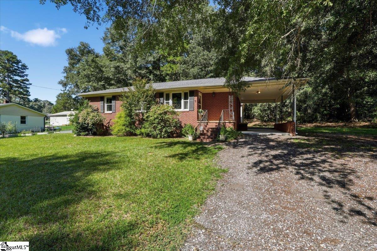 5 Lamar Circle Greenville, SC 29605