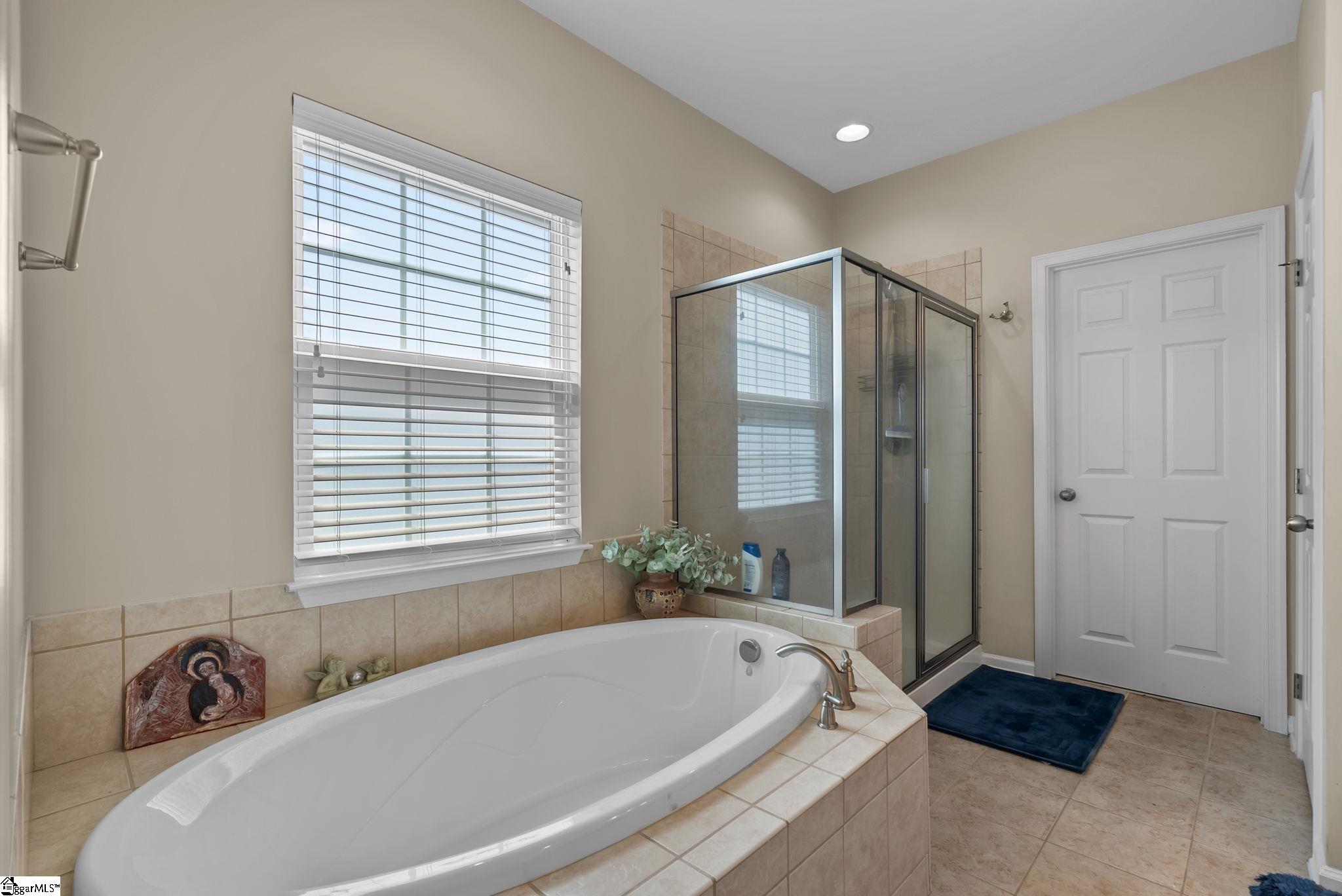 12 Weston Brook Way Greenville, SC 29607