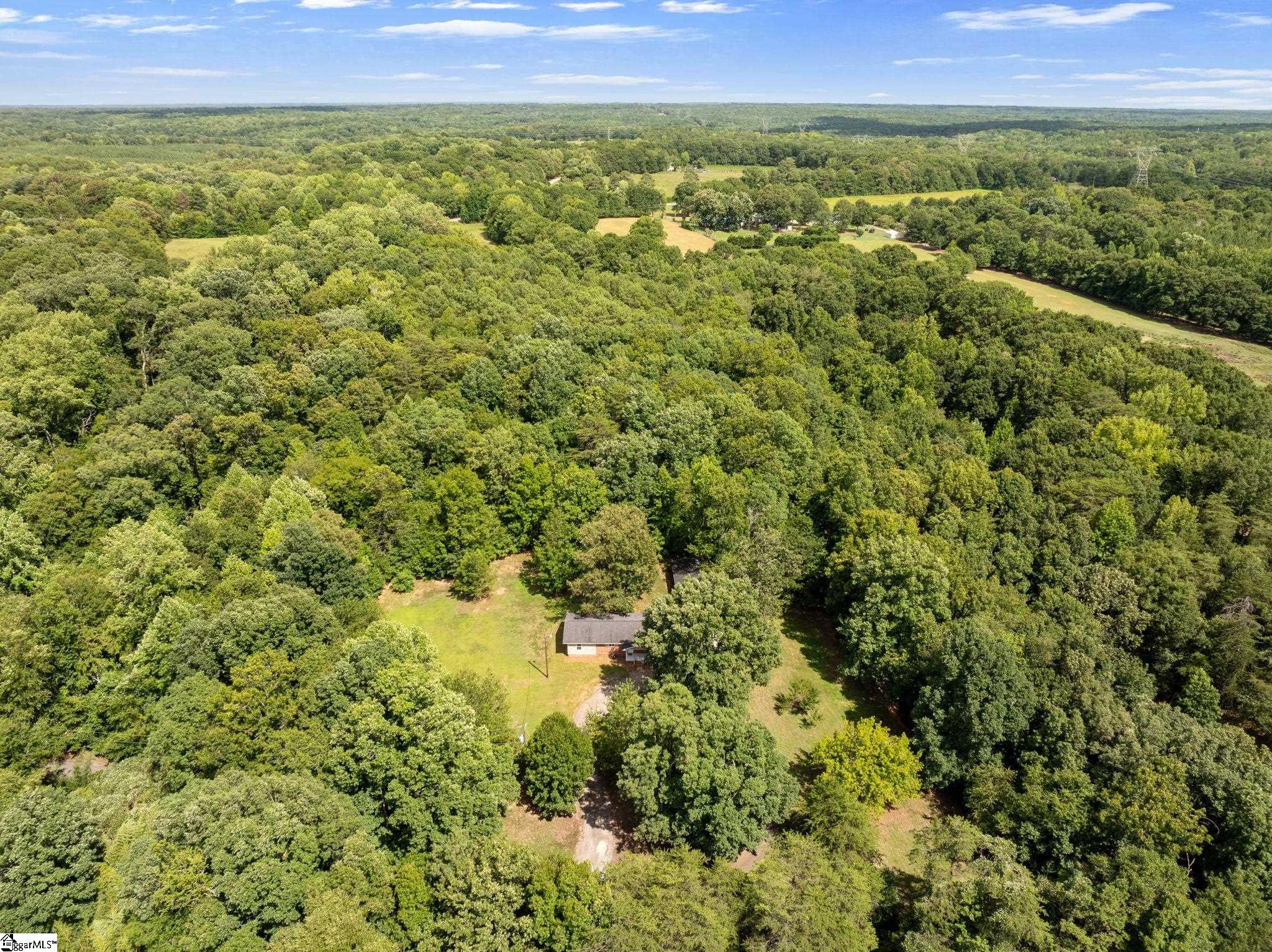 33 Golden Lane Piedmont, SC 29673