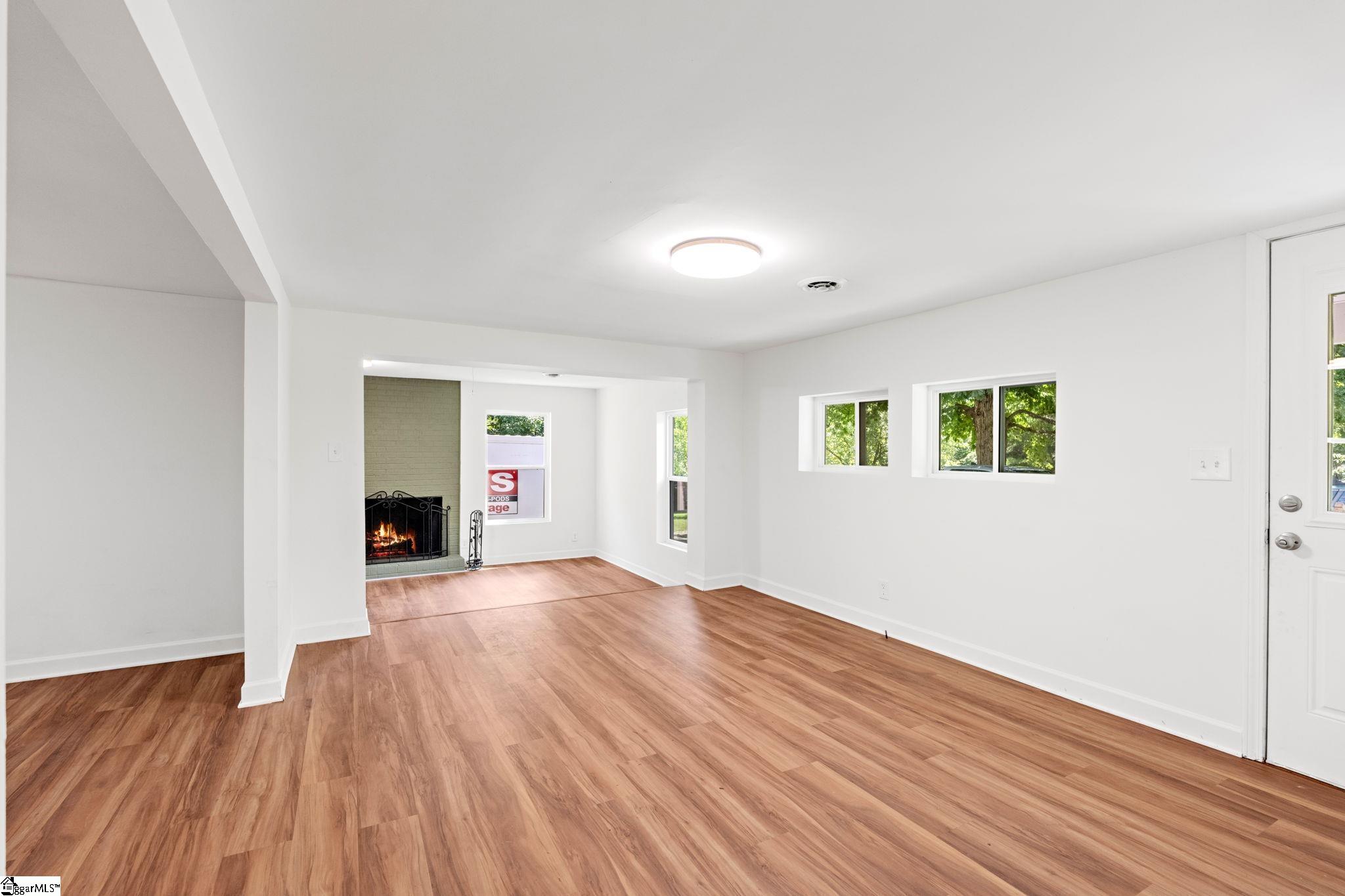 33 Golden Lane Piedmont, SC 29673