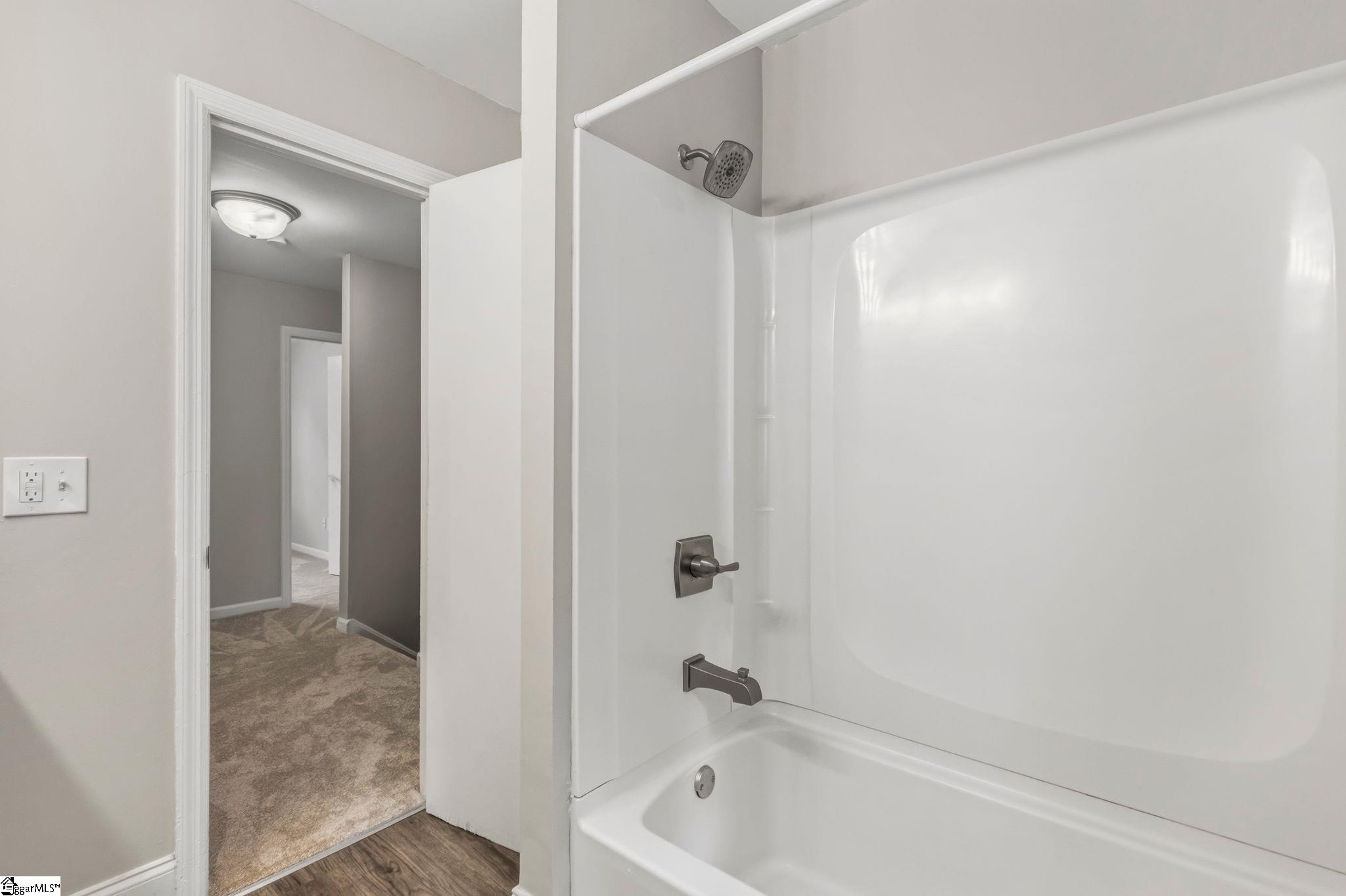 815 Edwards Road UNIT Unit 10 Greenville, SC 29615